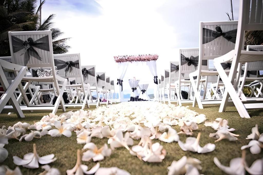 Diamond Bay Golf and Villas