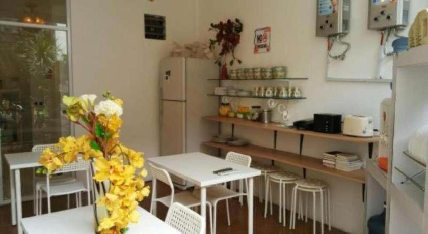 Butik Capsule Hostel