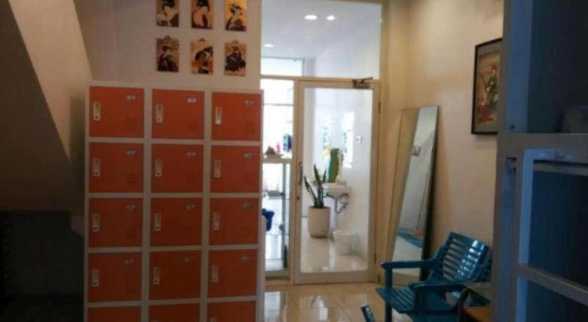 Butik Capsule Hostel