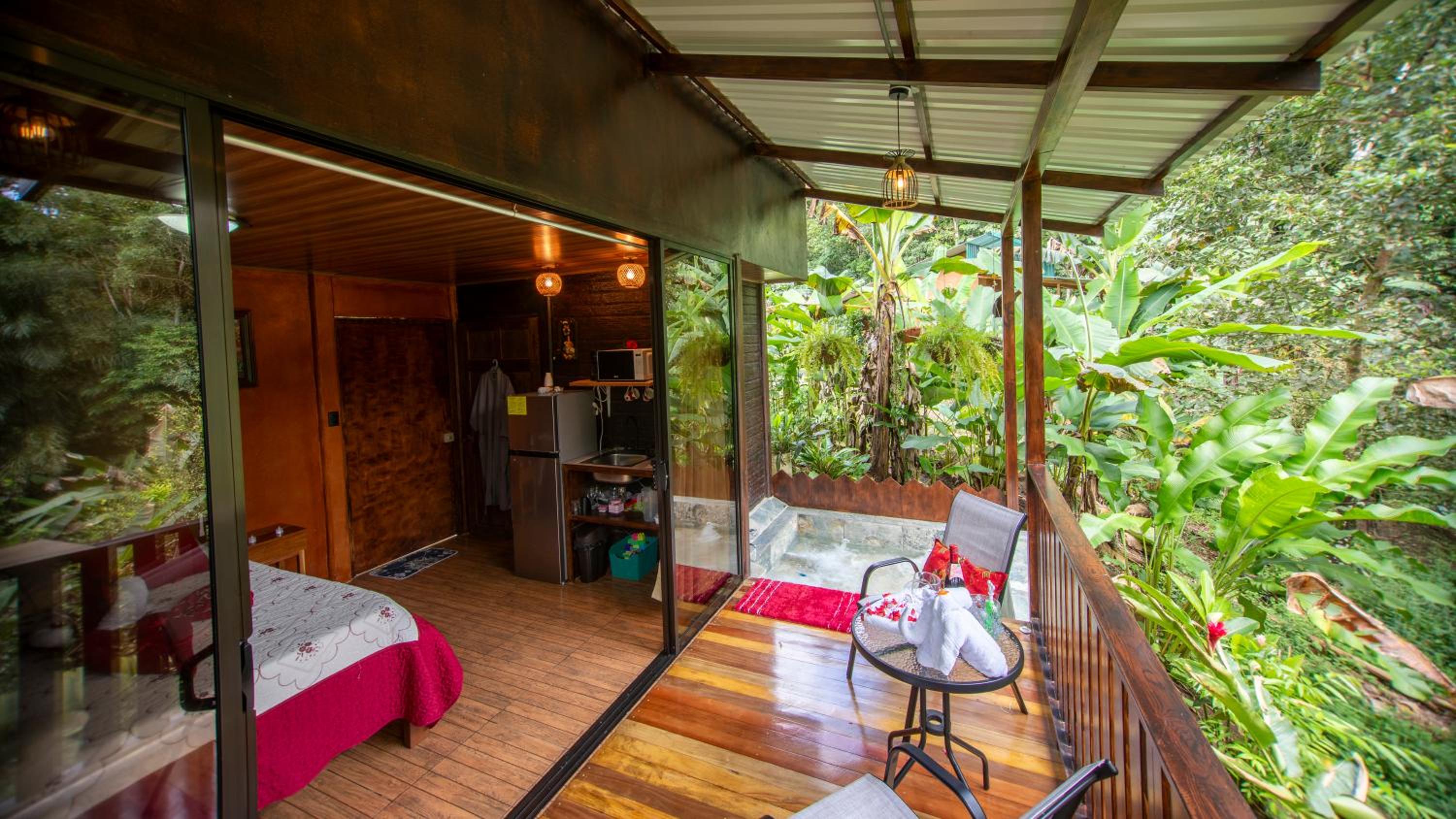 Edén Bungalow, A Paradise in La Fortuna!