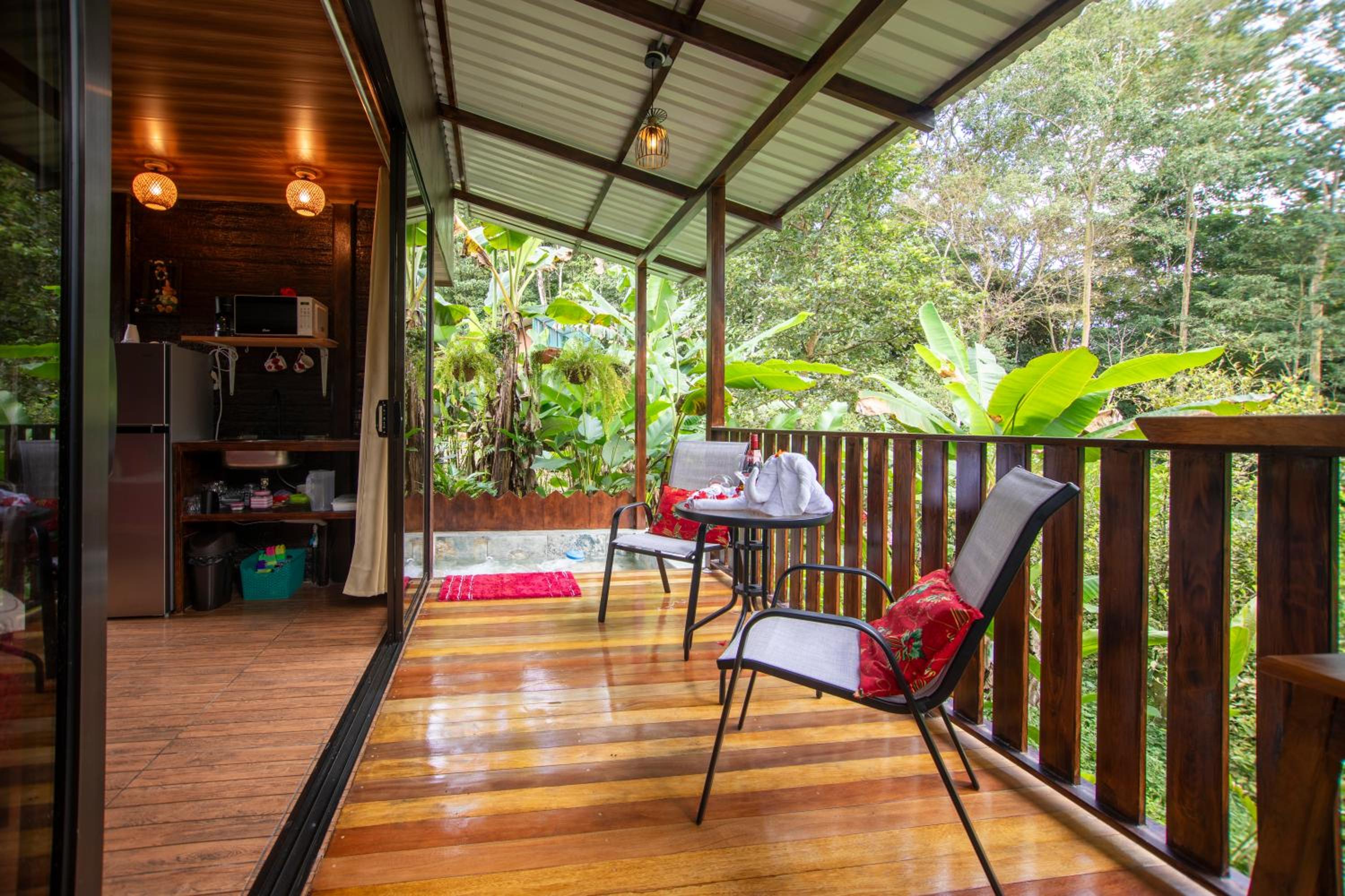 Edén Bungalow, A Paradise in La Fortuna!