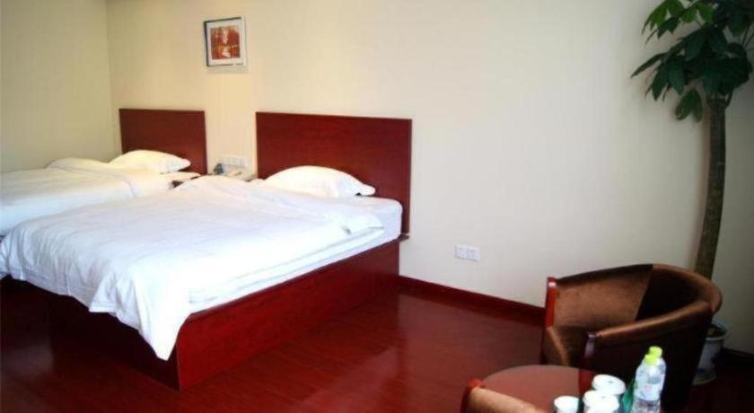 GreenTree Inn Jiangsu Suzhou Qimen North Street Likou Furniture Market Business Hotel