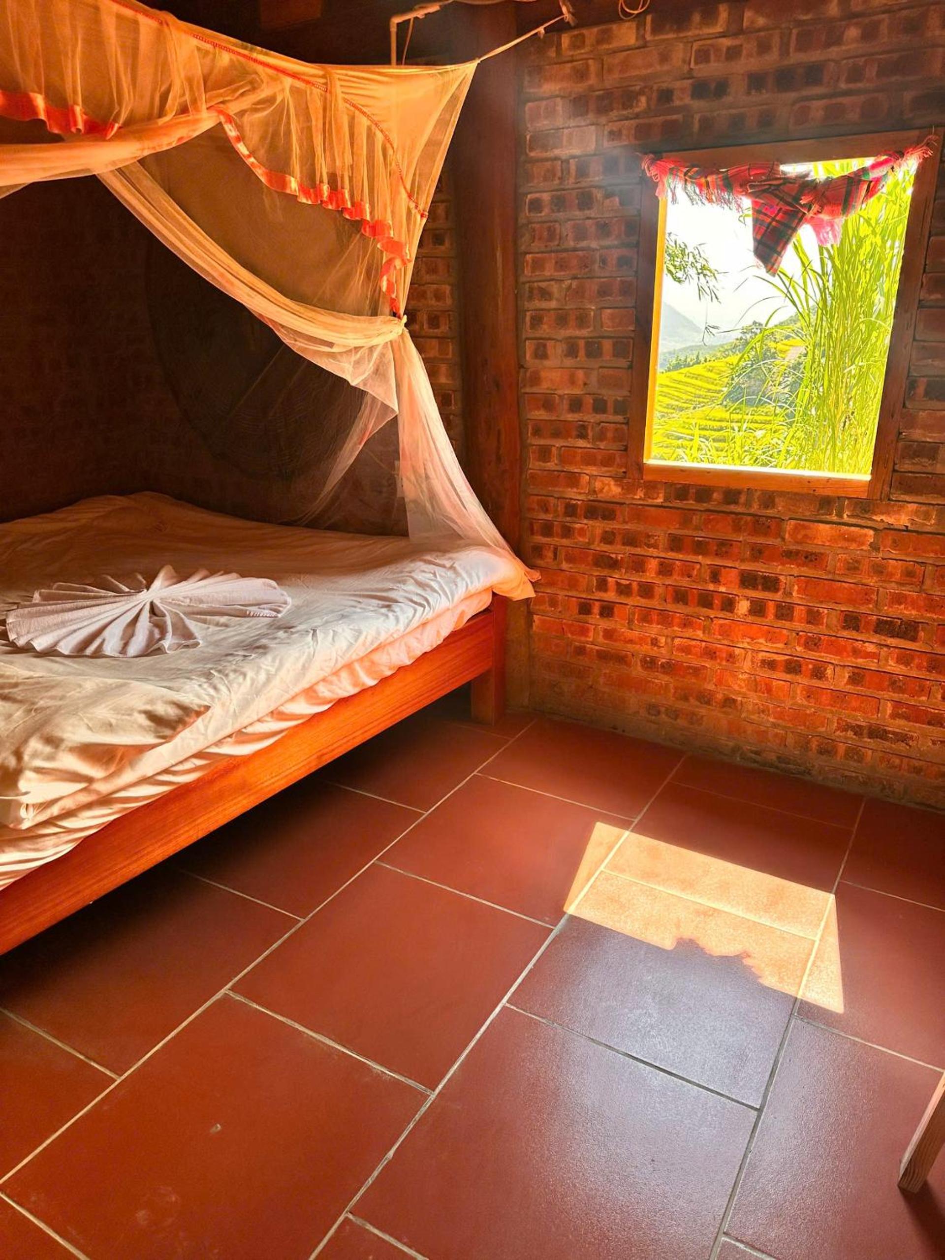 Dinh Sapa Trekking & Homestay