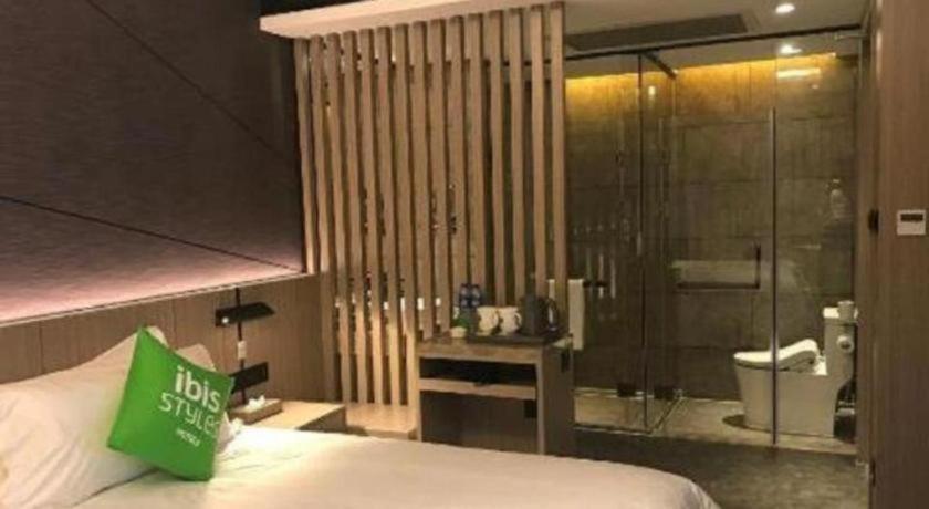 ibis Styles Dongguan Chang-an Wanda Plaza Hotel