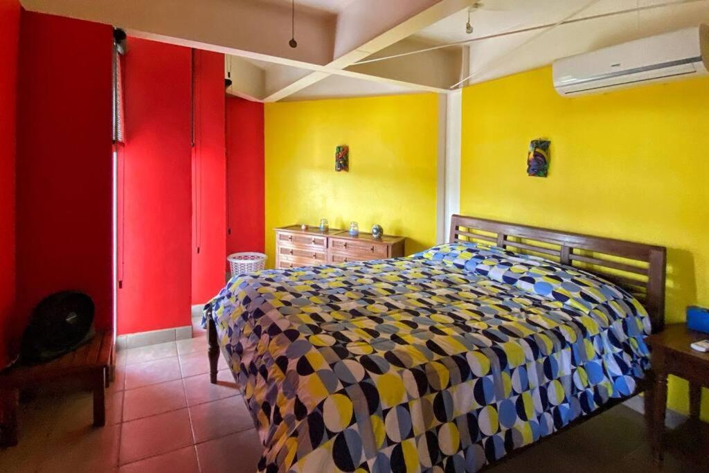 Charming 2BR with Ocean View