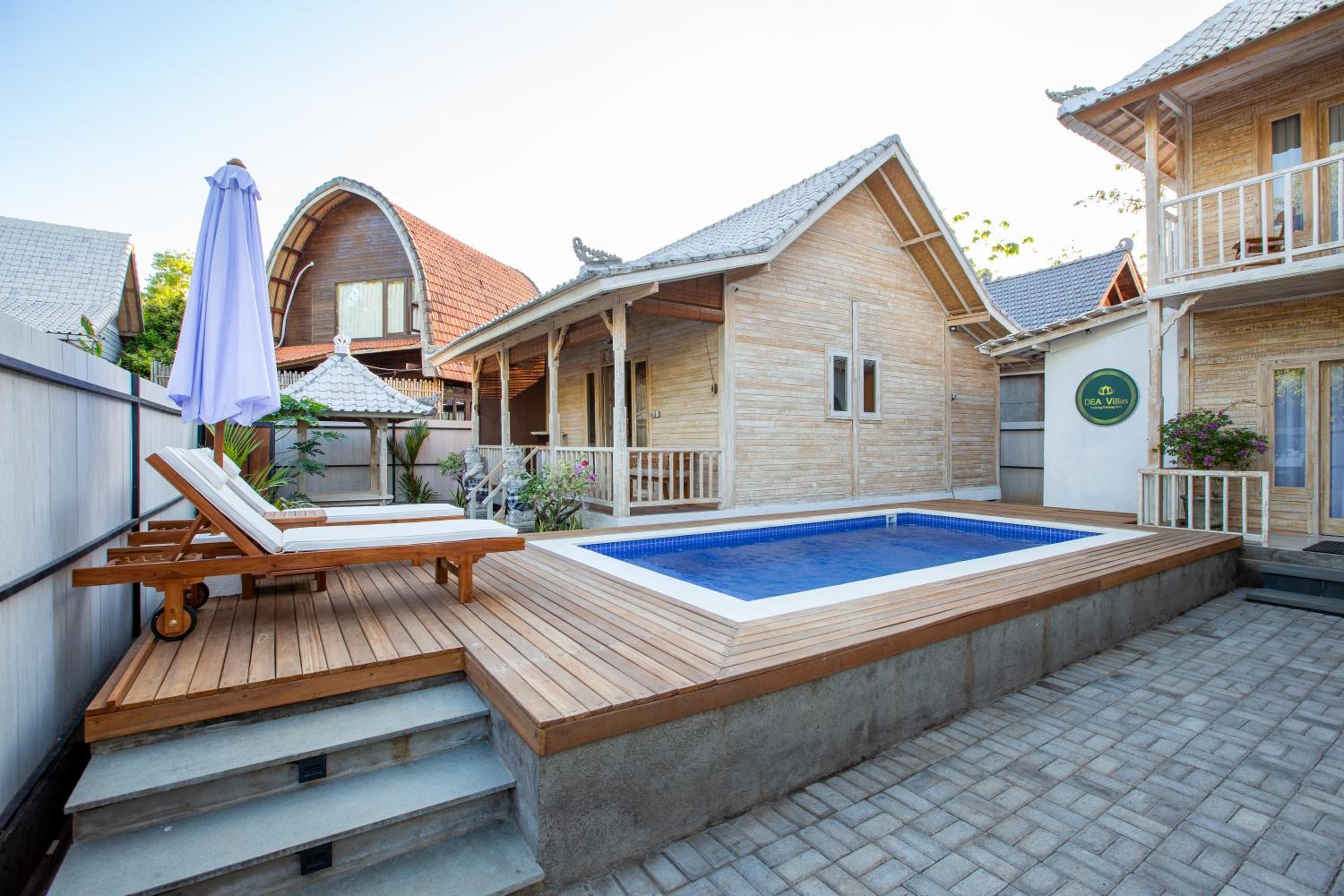 Dea Villa Padang Padang