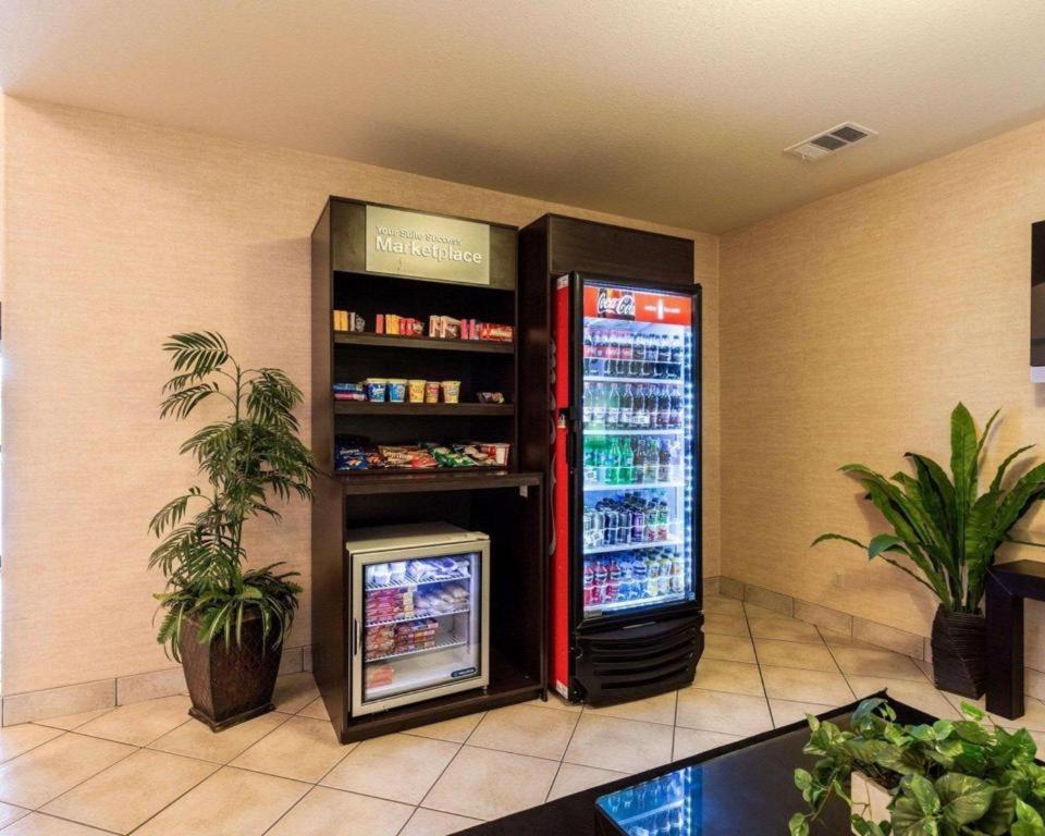 Quality Suites