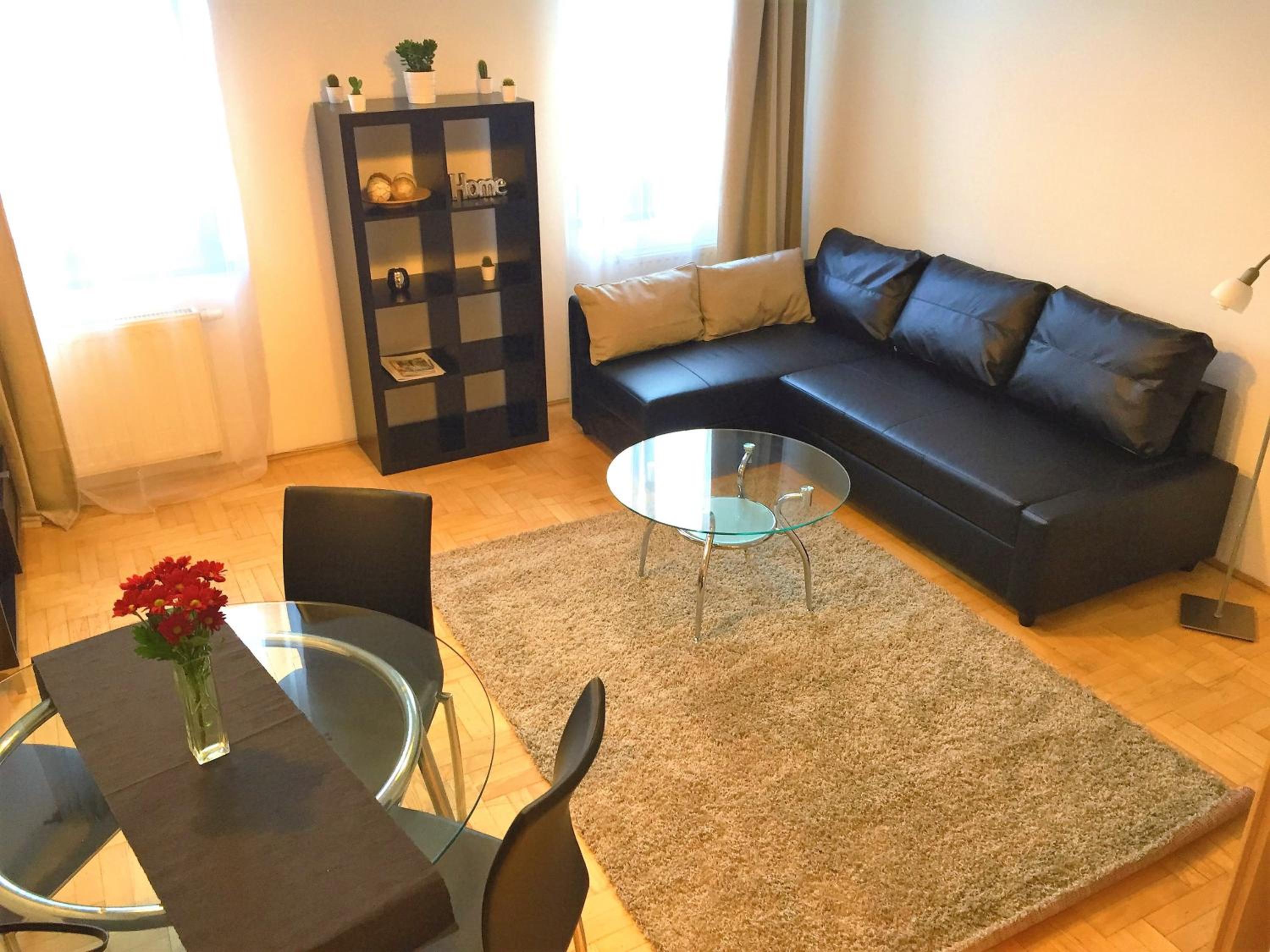 Gozsdu Apartment