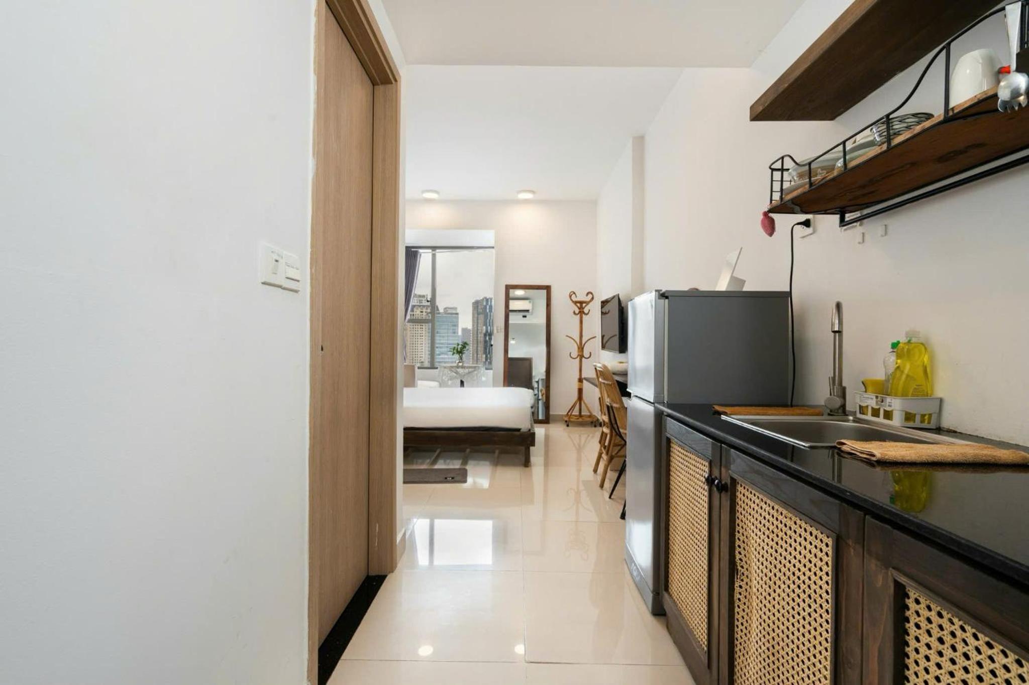 Otis Apartment - Rivergate Building District 4