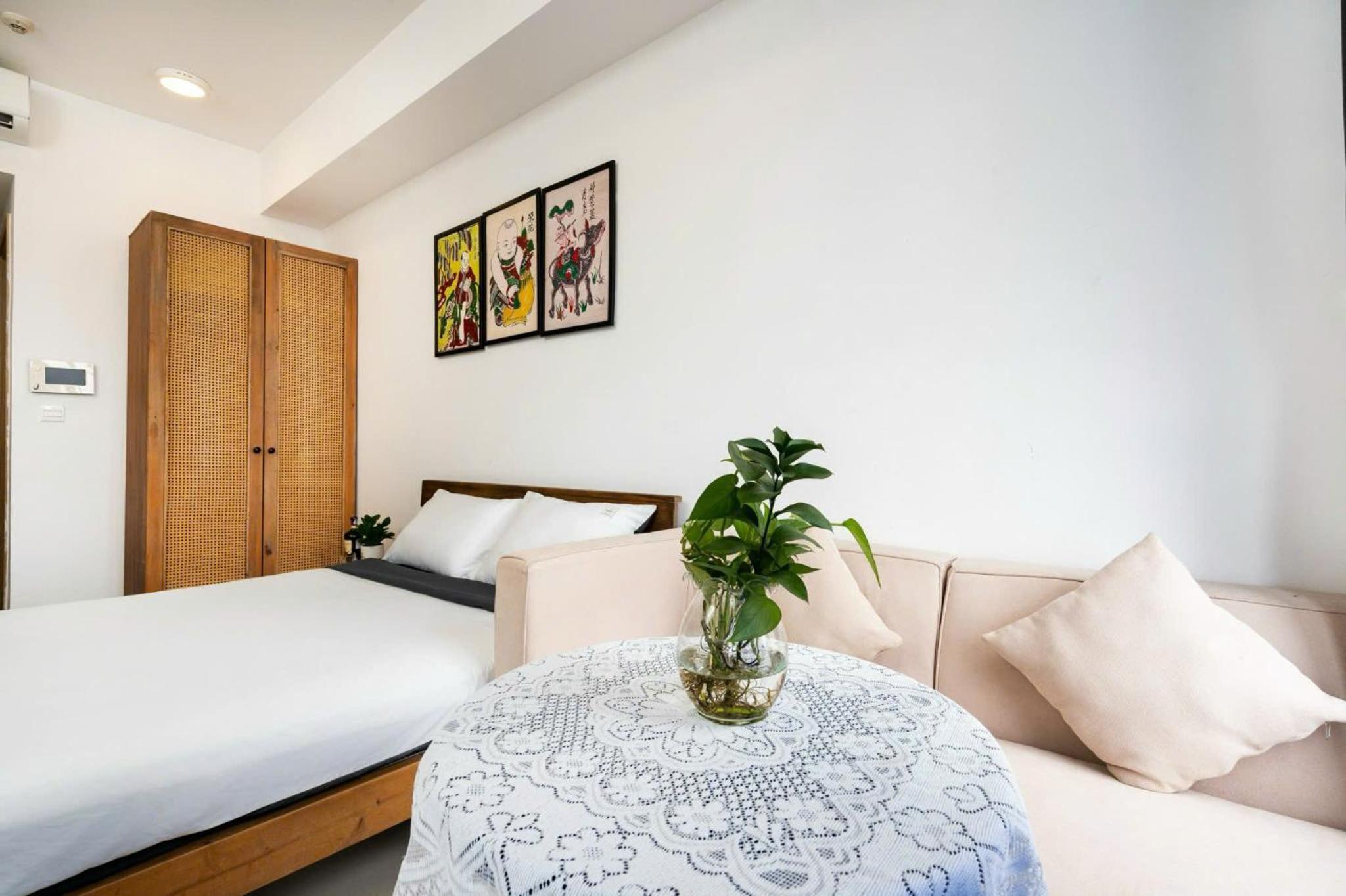Otis Apartment - Rivergate Building District 4