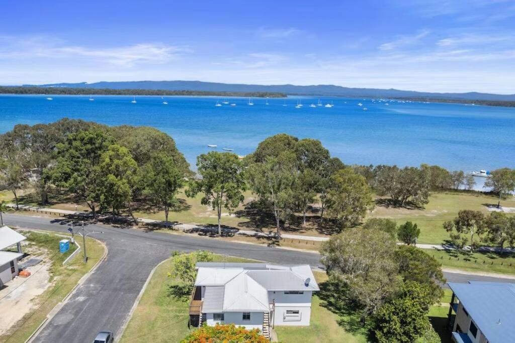Welcome to Waterfront Views