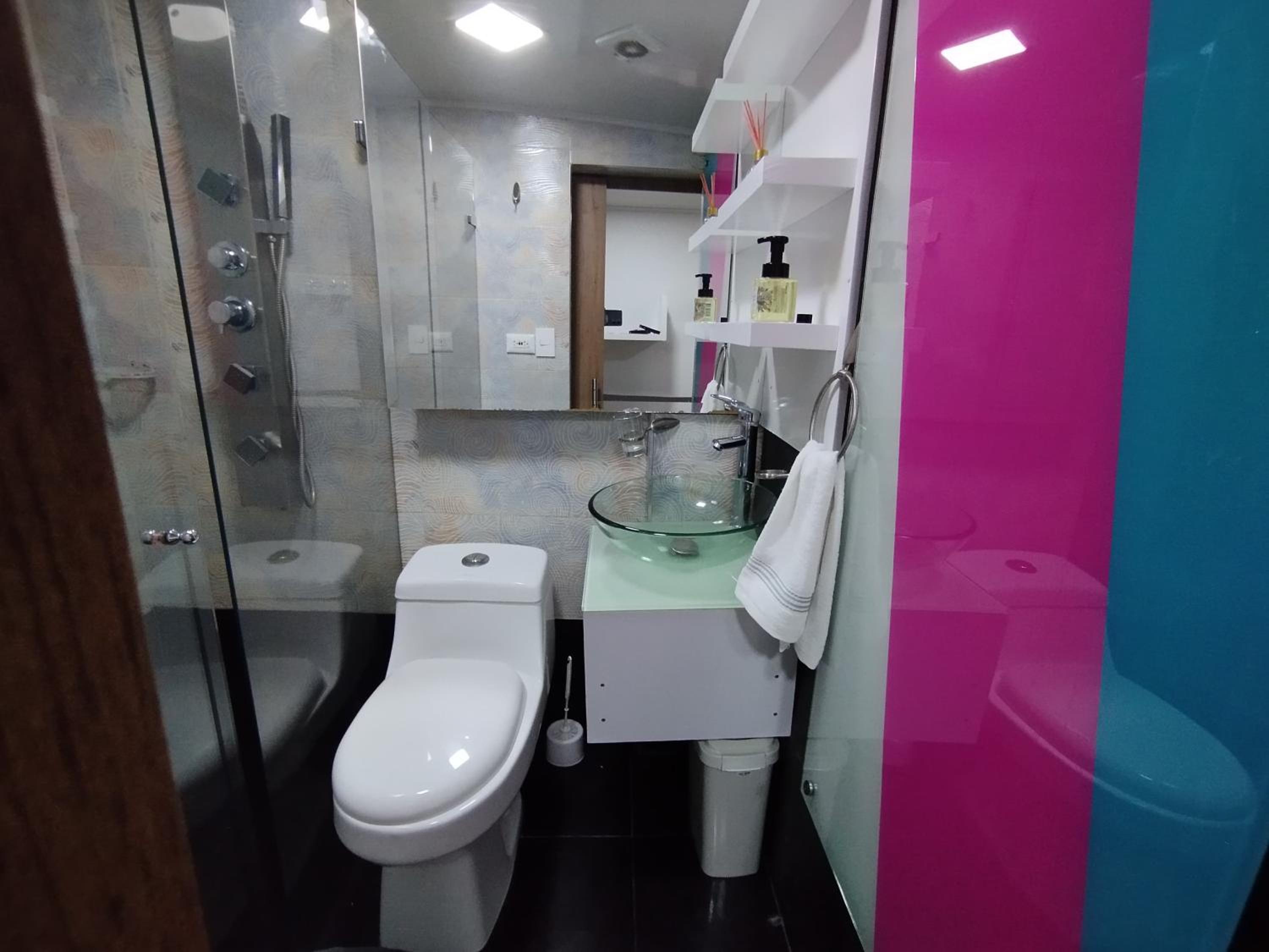 Aparta Suites Laureles 71 7 aptos