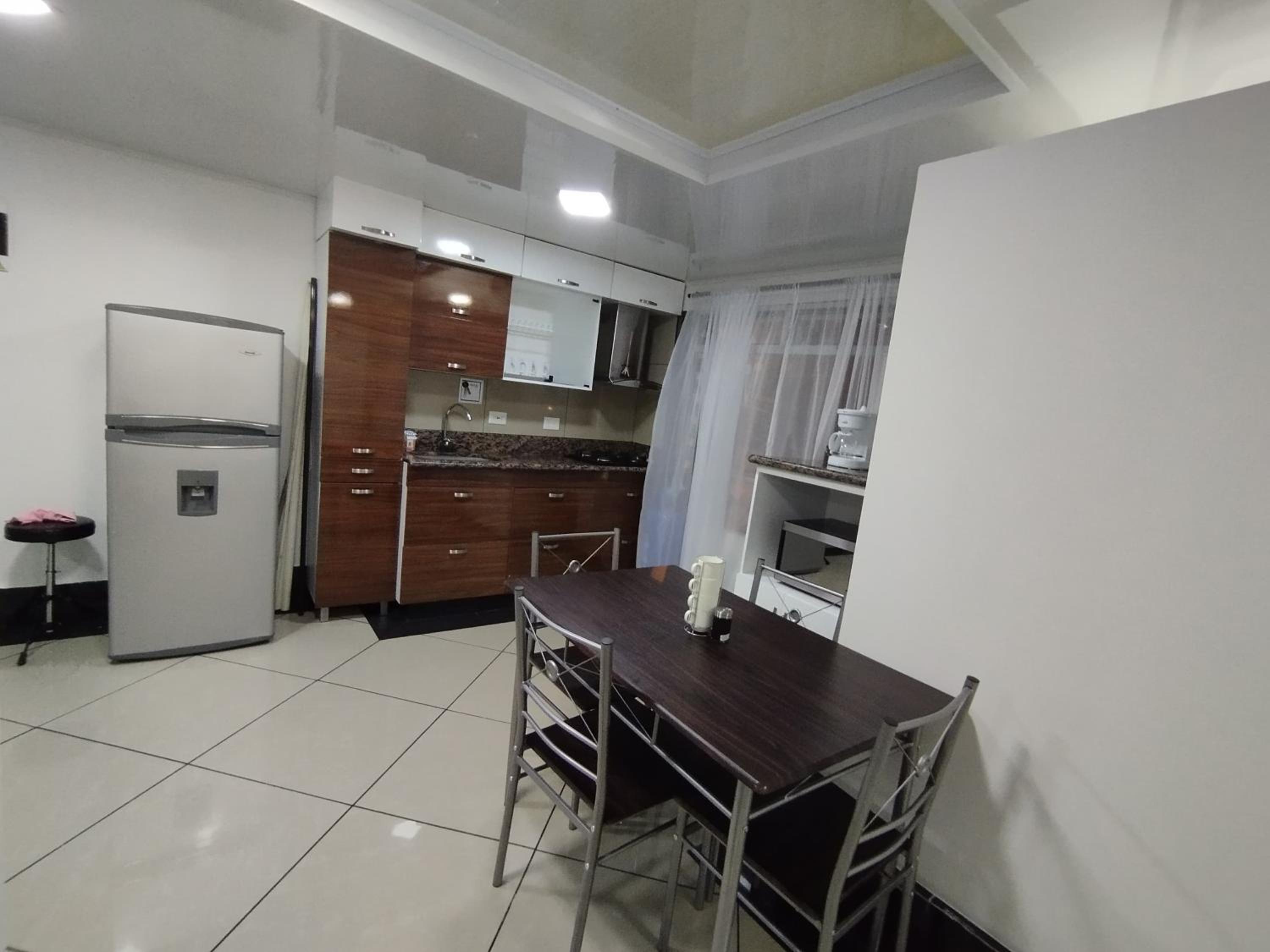 Aparta Suites Laureles 71 7 aptos