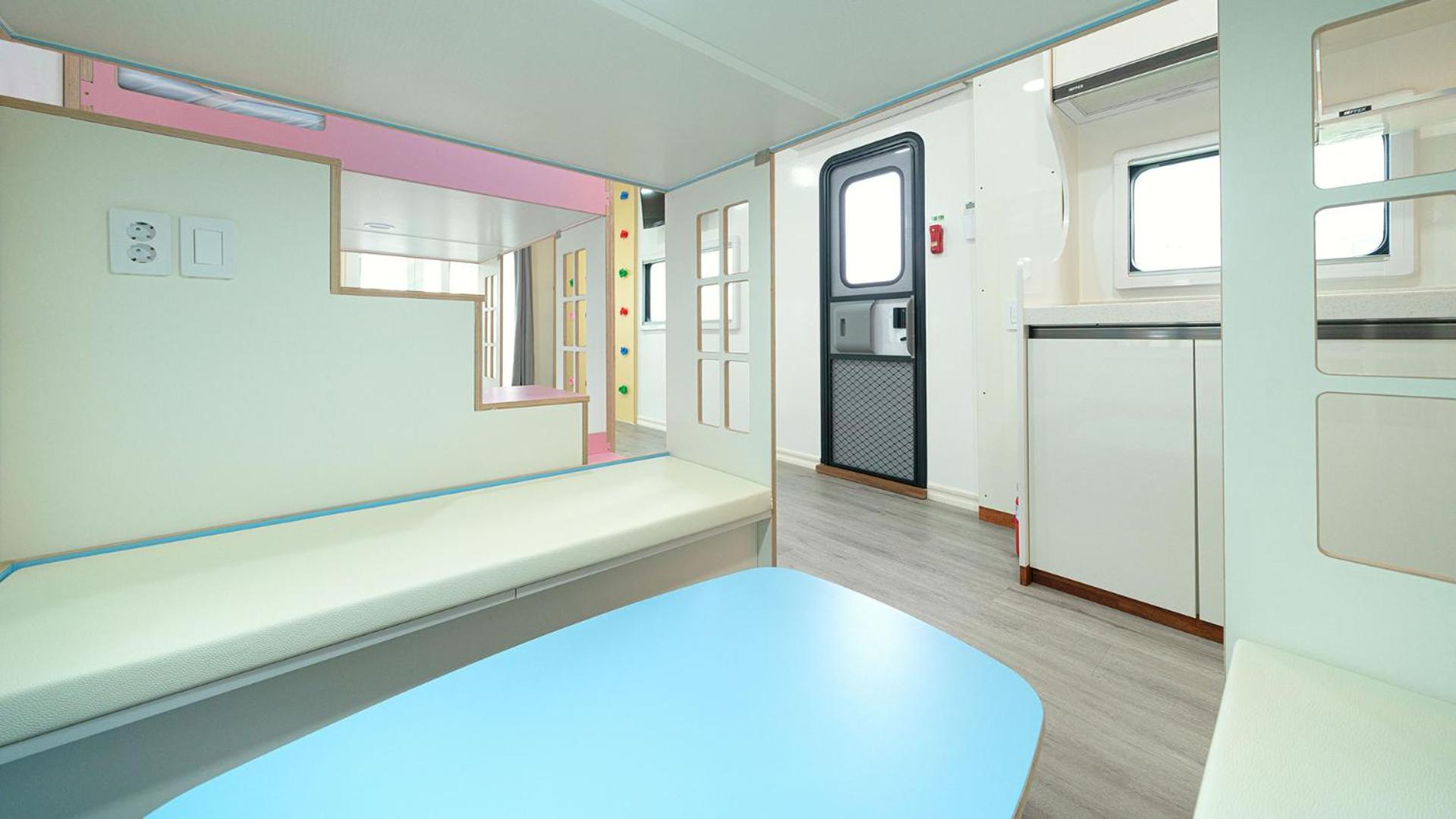 Hwaseong Refreshing Glamping&Caravan