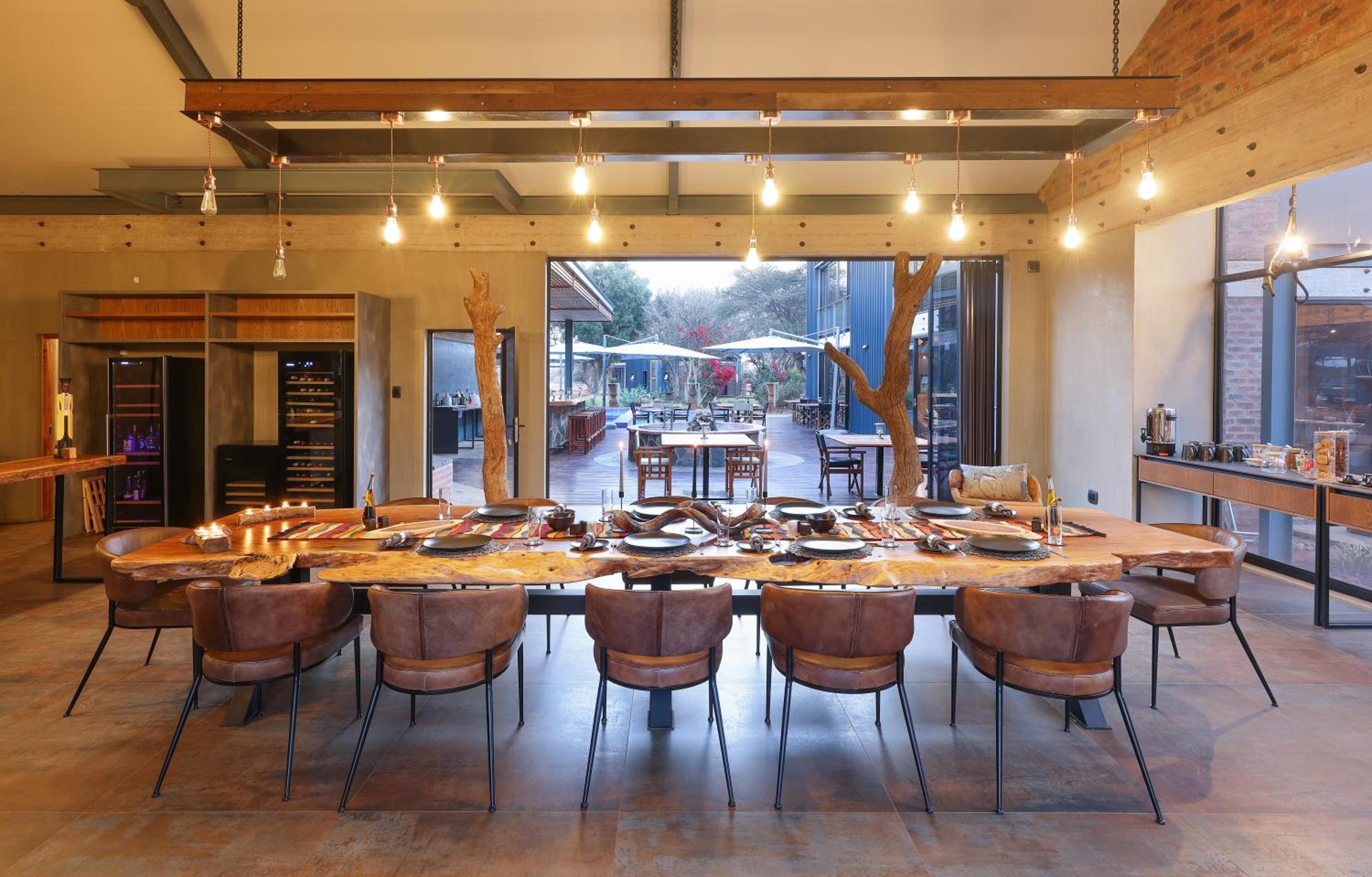 dining