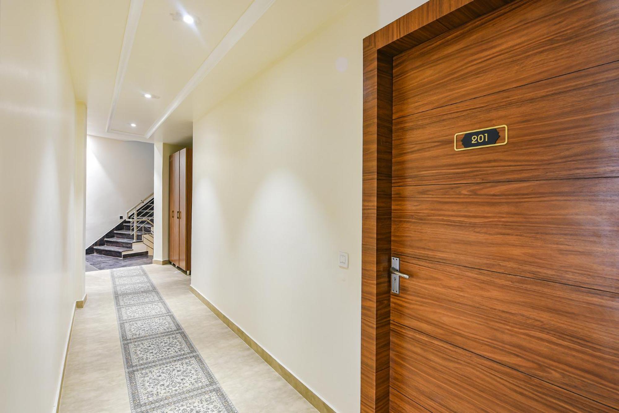 FabHotel K9 Royal