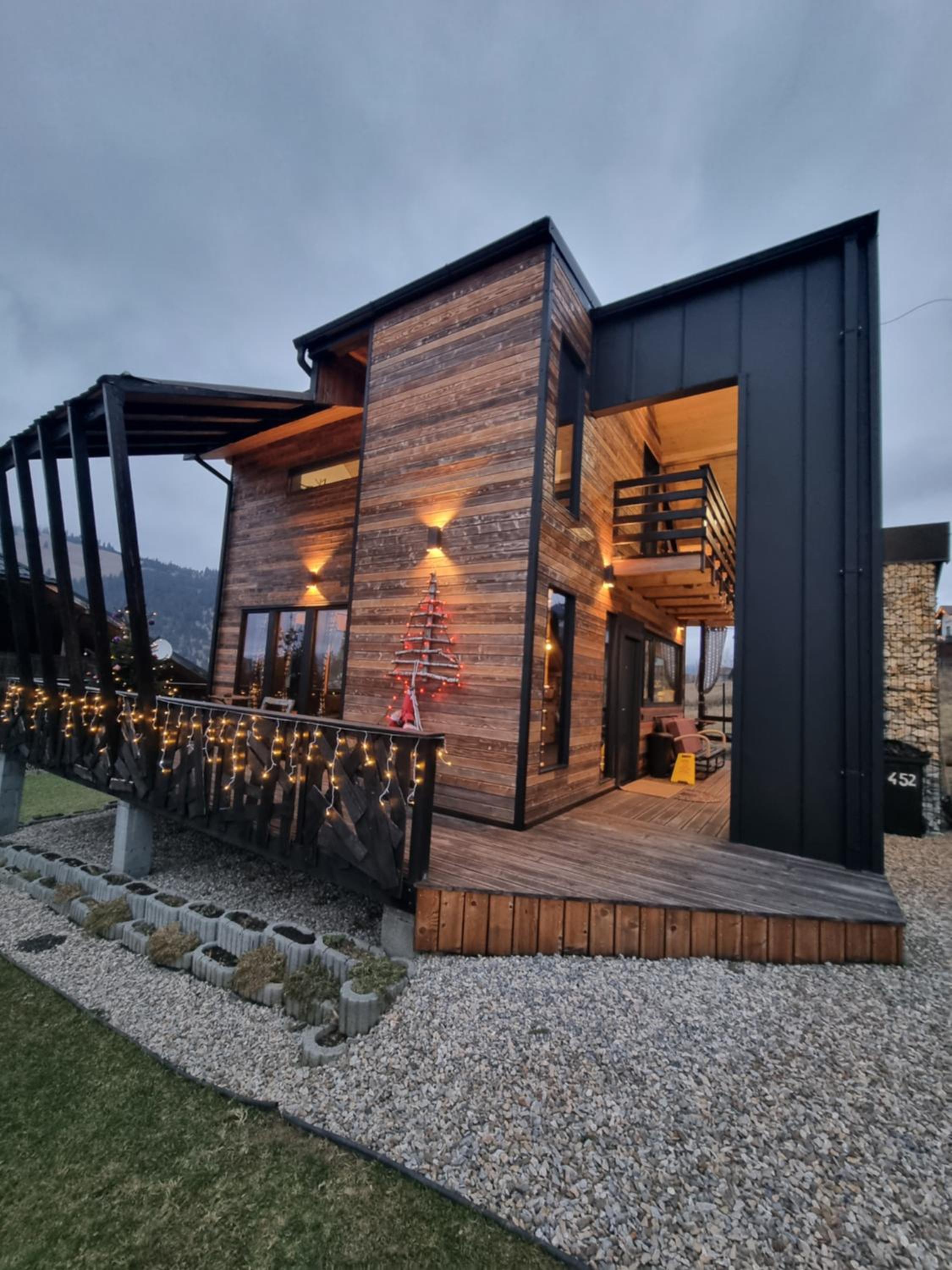 Trifoi Chalet view 5