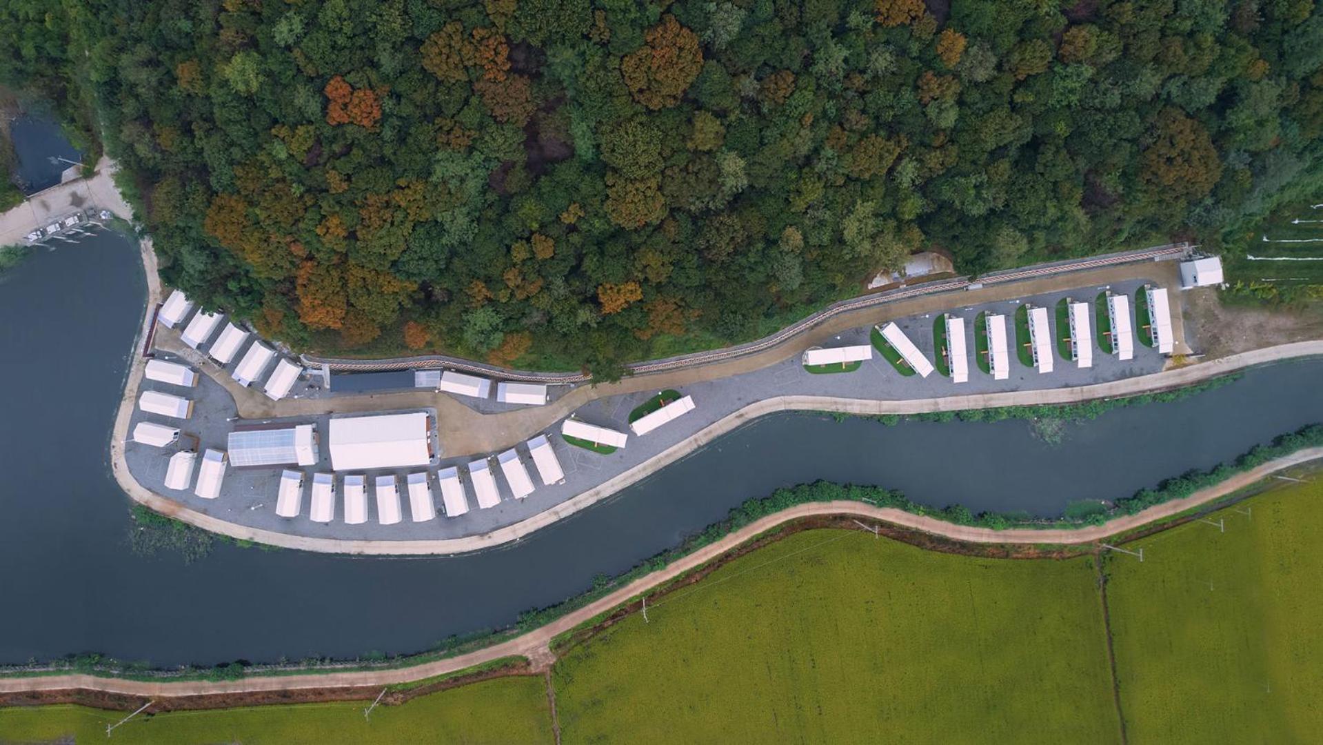Hwaseong Refreshing Glamping&Caravan