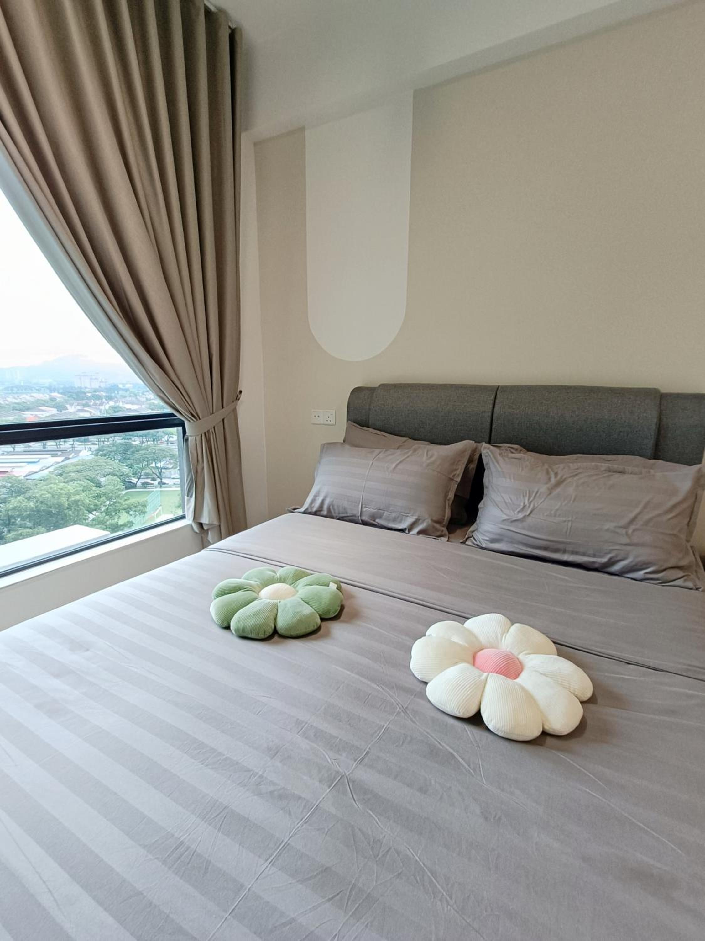 -30 OFF Monthly l Premium Muji 1BR Suites