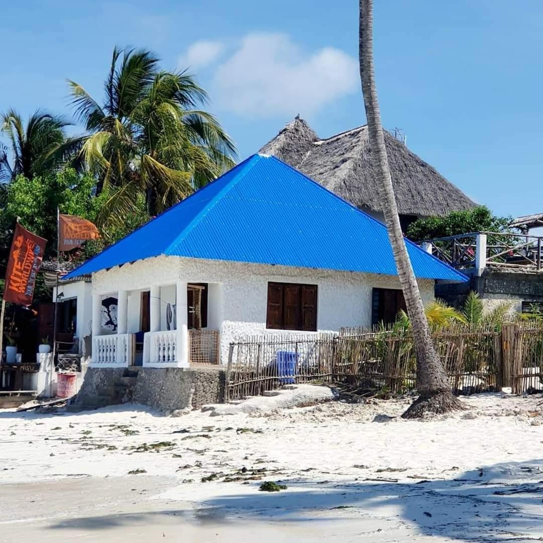 Fisherman's Cottage on the beach
