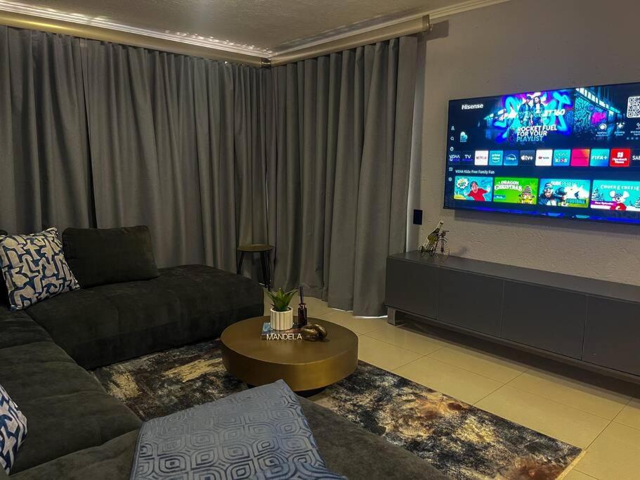 3 Bedroom Apartment in Sandton