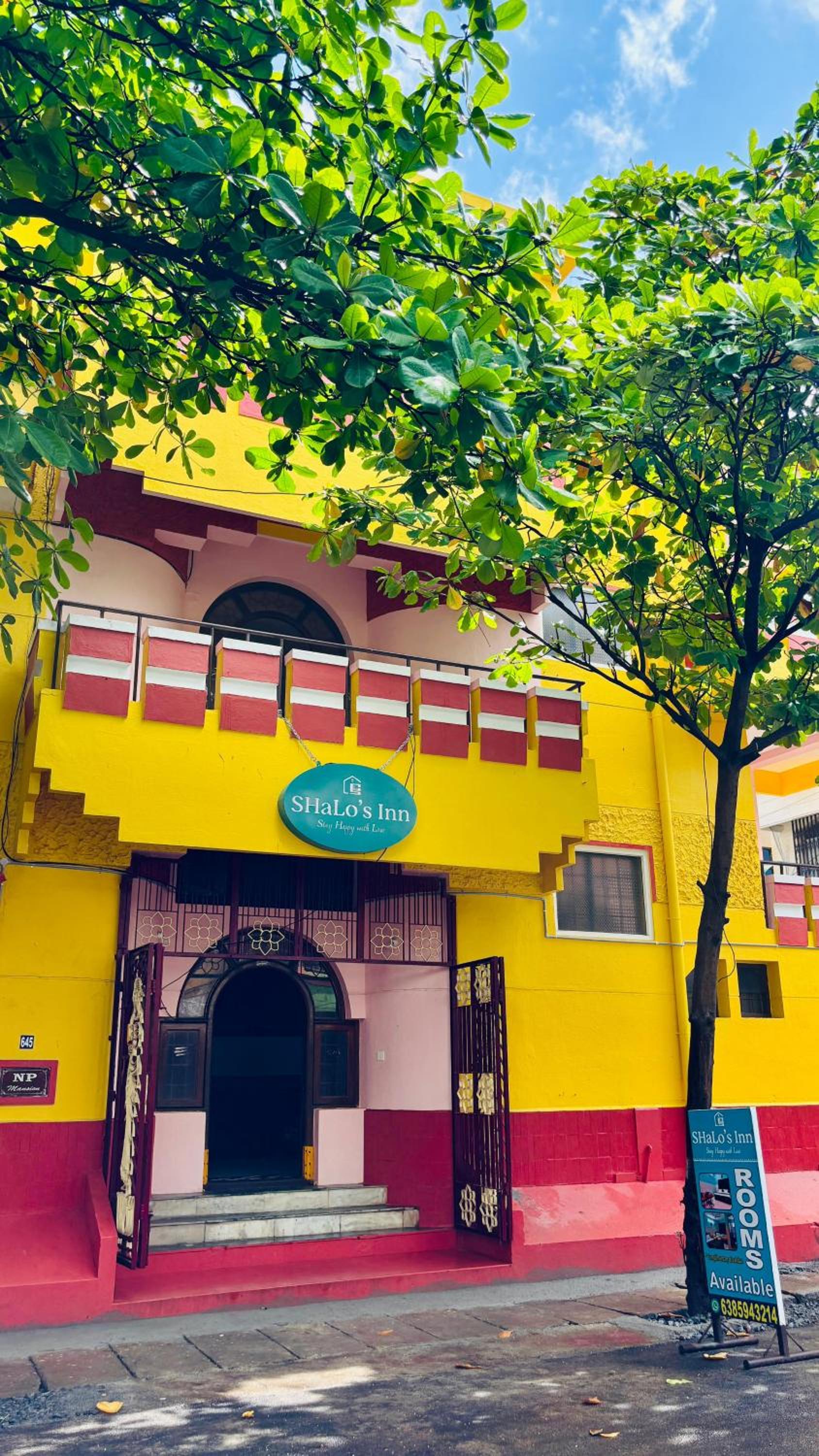 SHaLos Inn