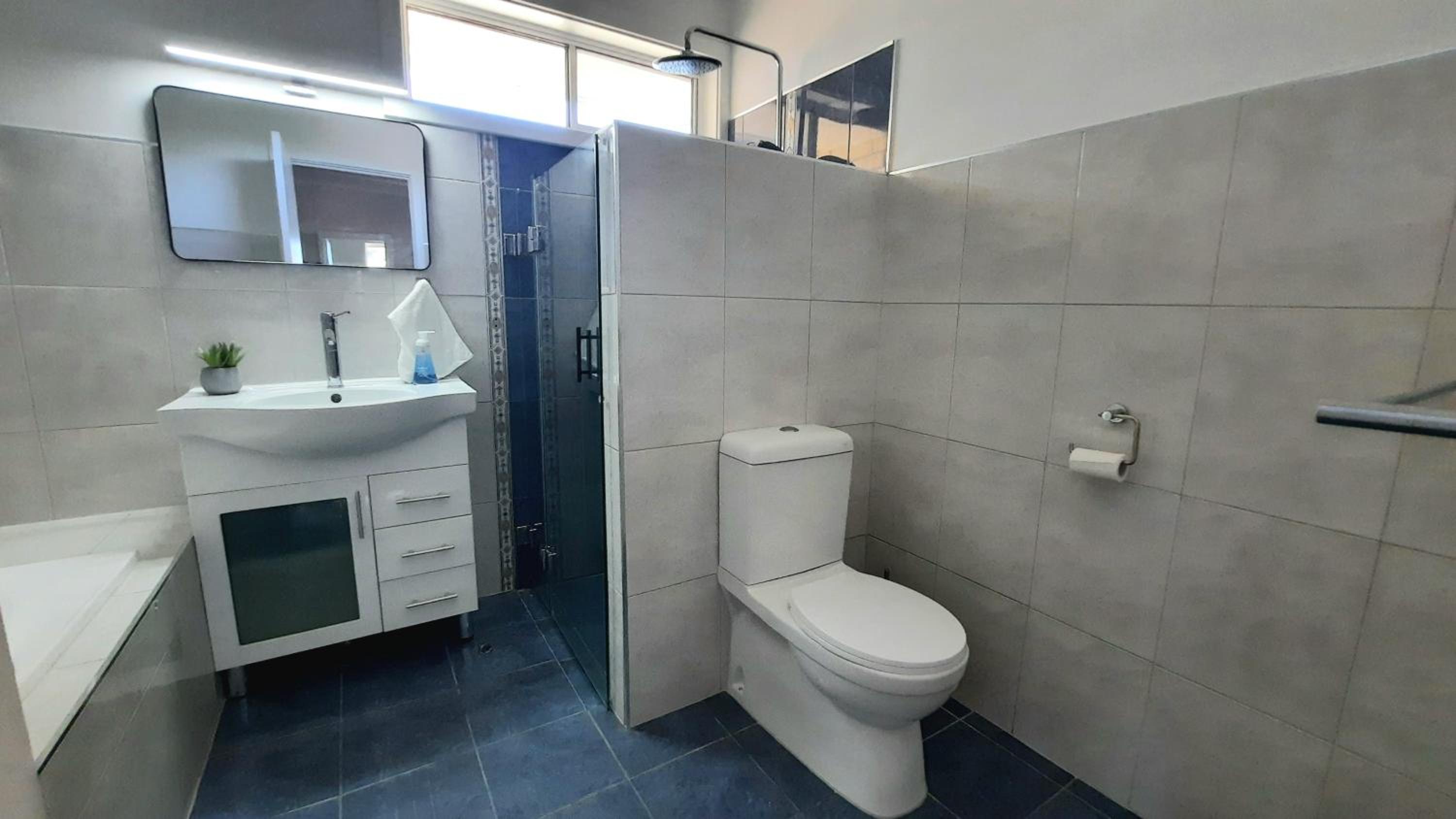 Tidal Pool Retreat - Central Kingscote - 50m to beach