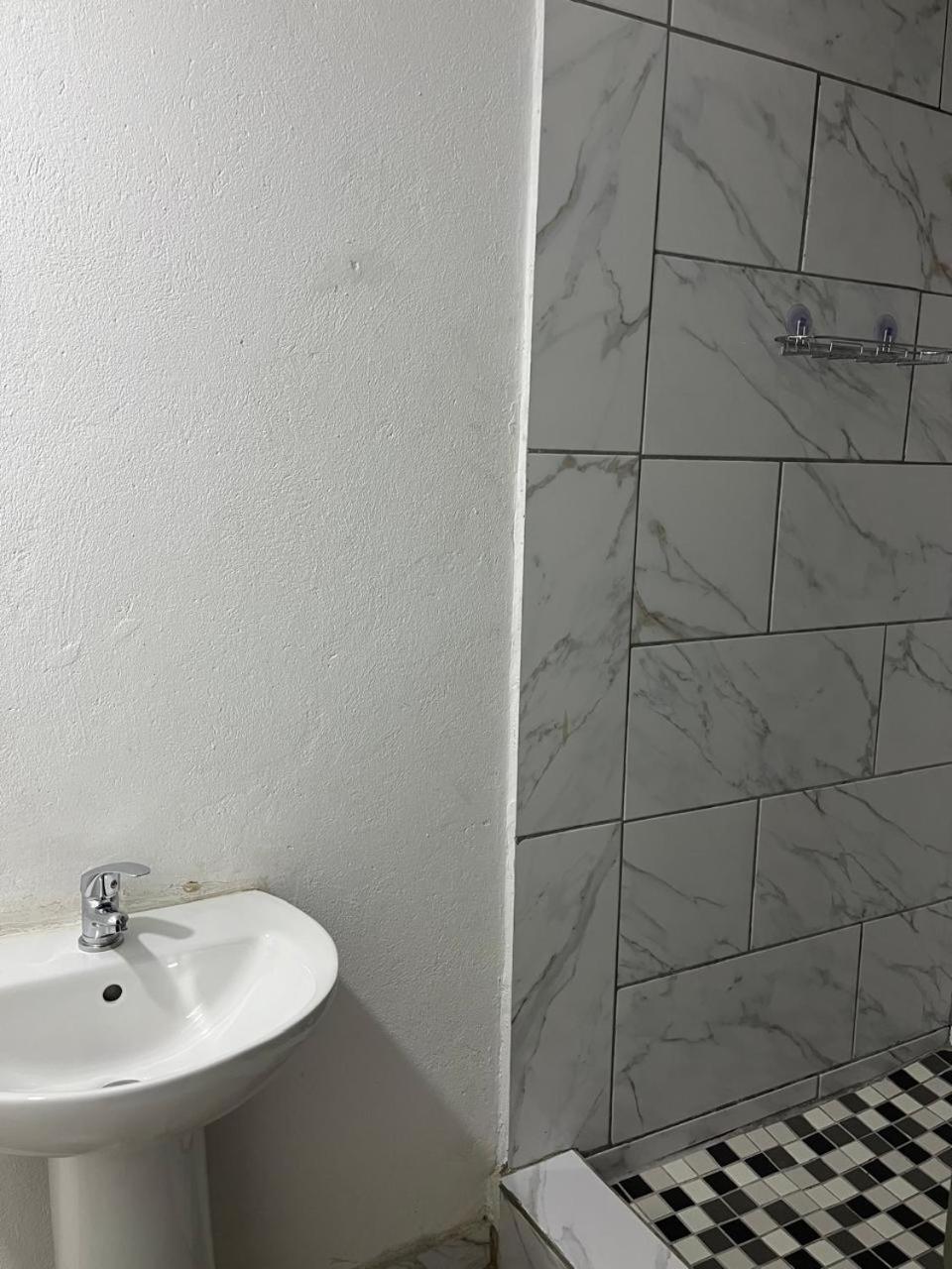 NelsBNB