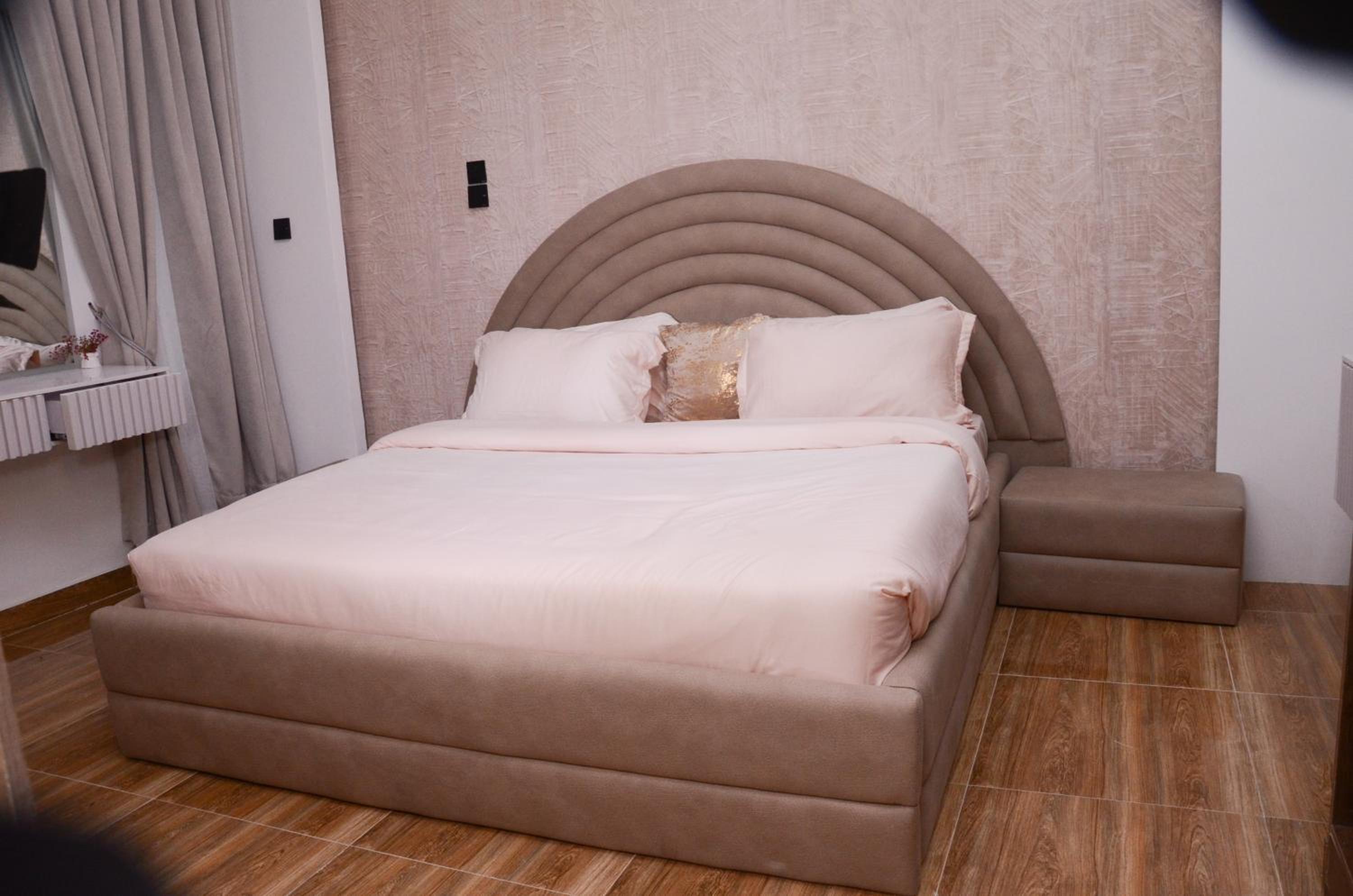 Grand Luxury Apartment view 5