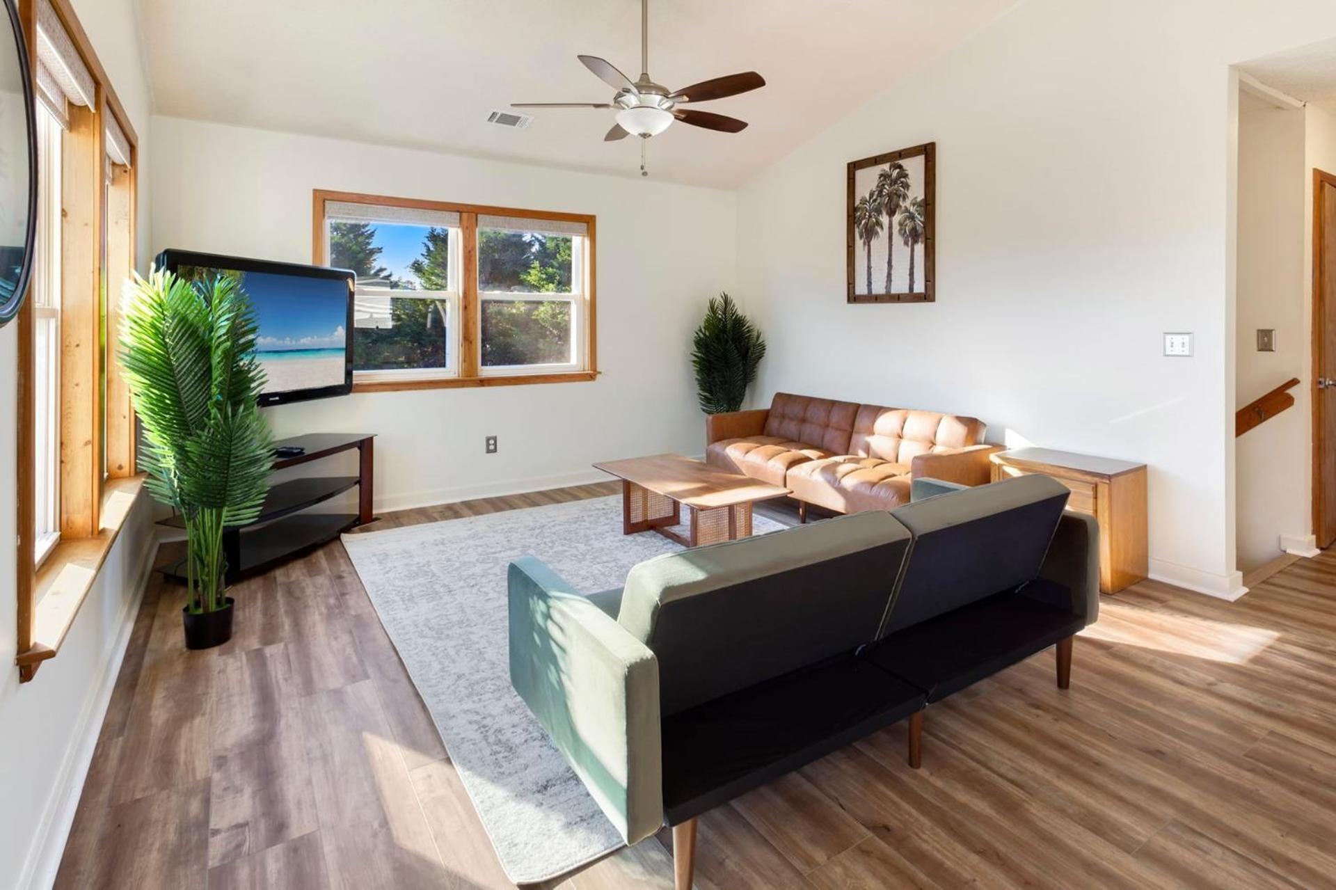 5013 Sunkissed Sanctuary 3 Min Drive to Beach view 2