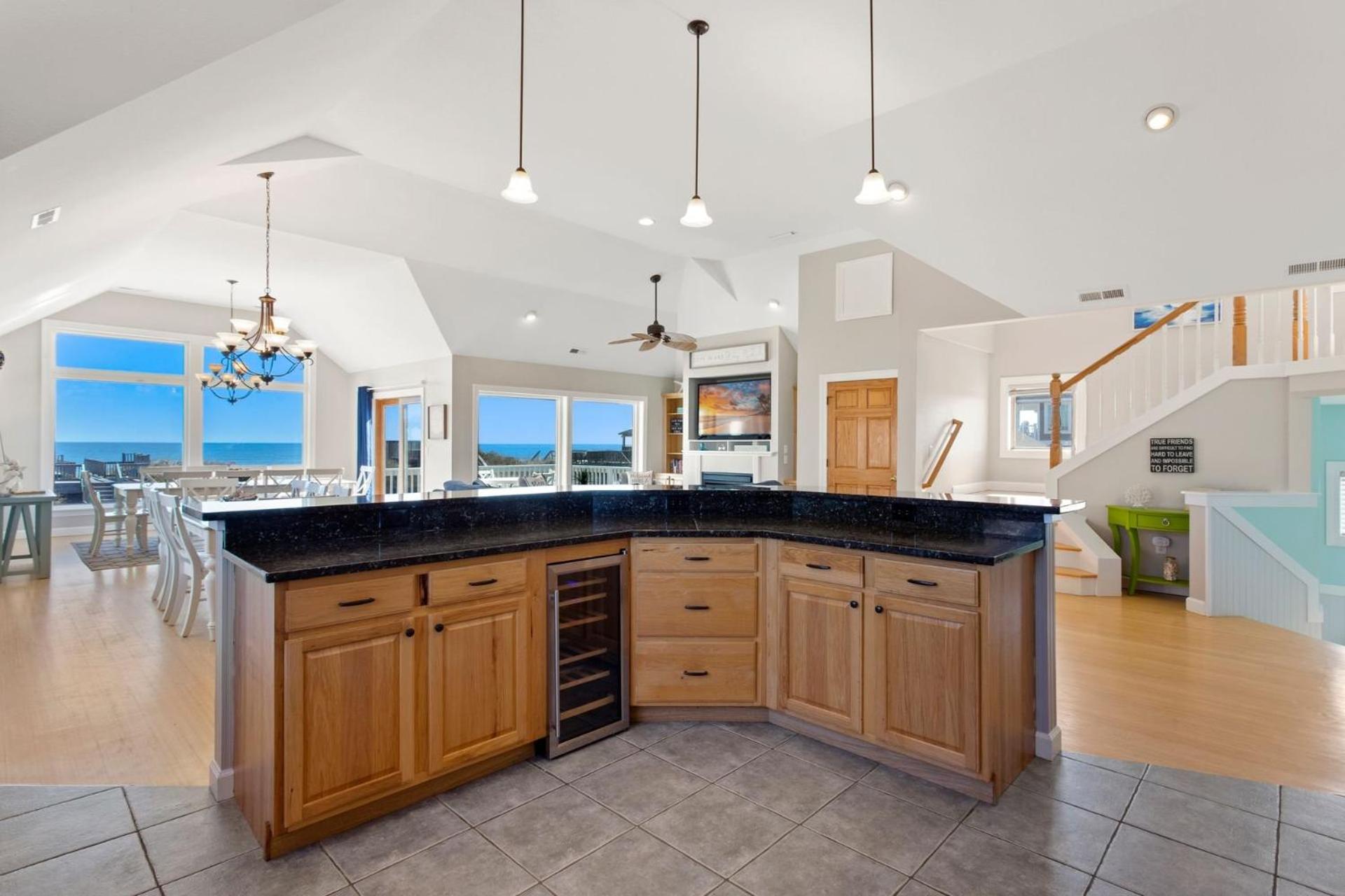 Just Fab 8 Bedrooms Oceanfront Luxury Saltwater Pool Elevator Game Room
