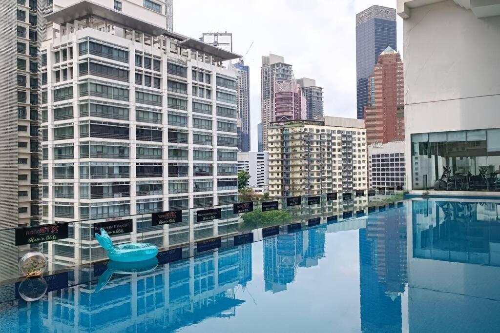 RM23a1 Bukit Bintang 2 Bedroom Infinity Pool View