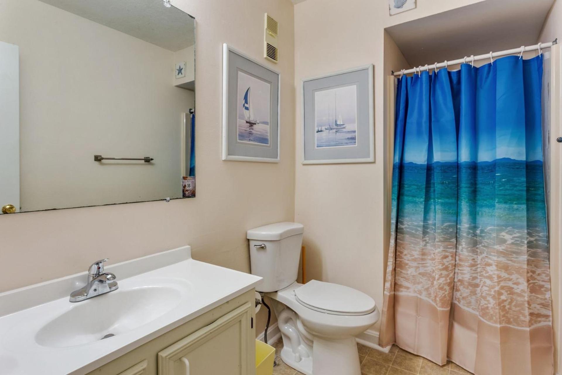 The Mellow Mahi 2 bedroom 200ft to Beach Tennis view 5