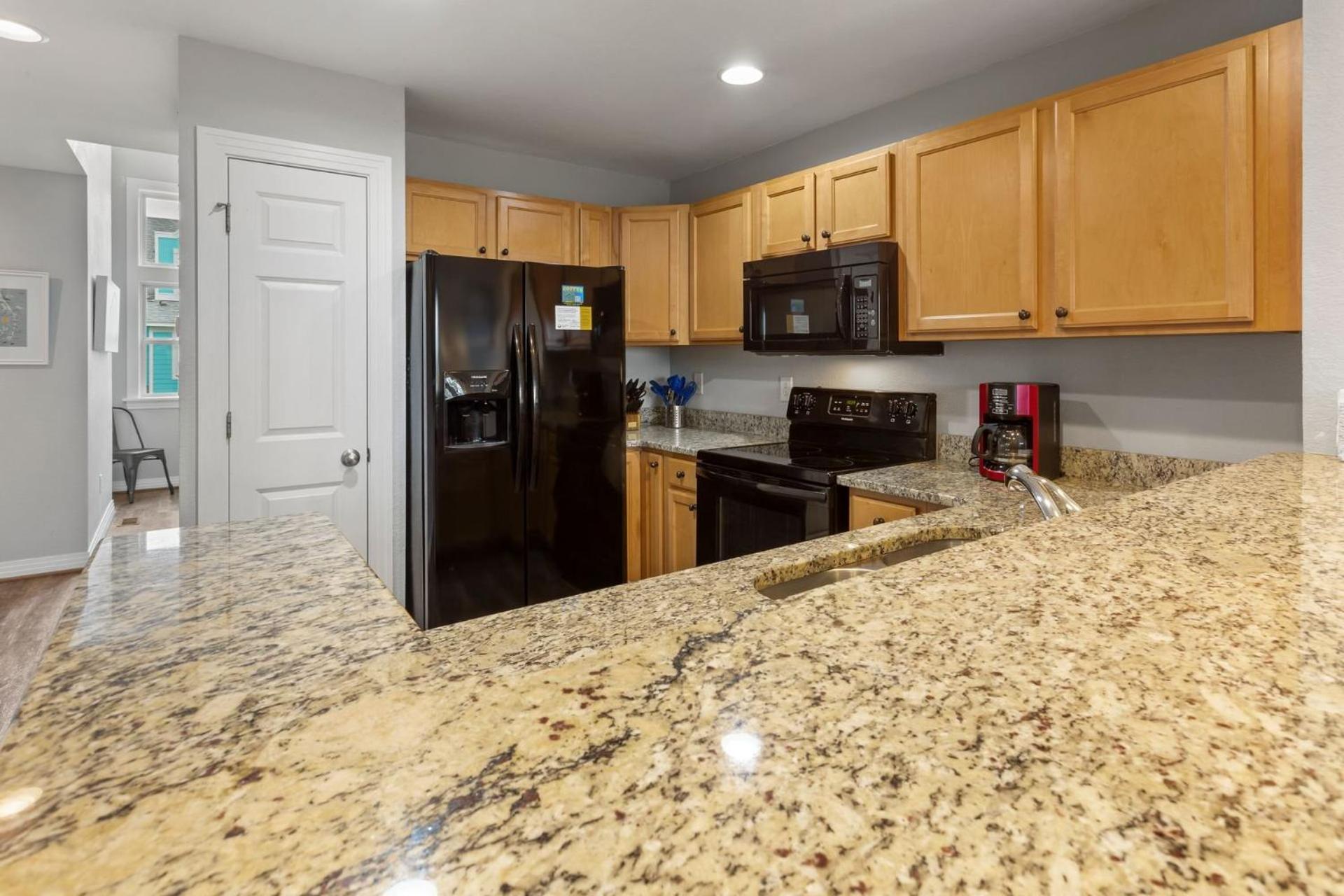 CC302E - Emerald Shores view 3