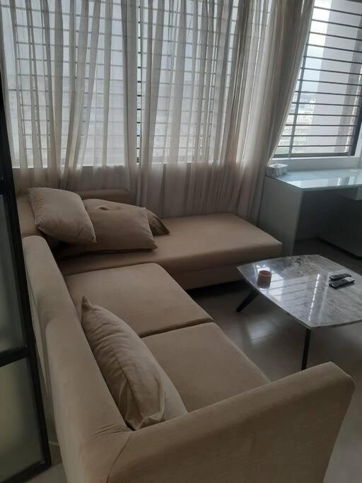 1BR Studio with Rooftop Access