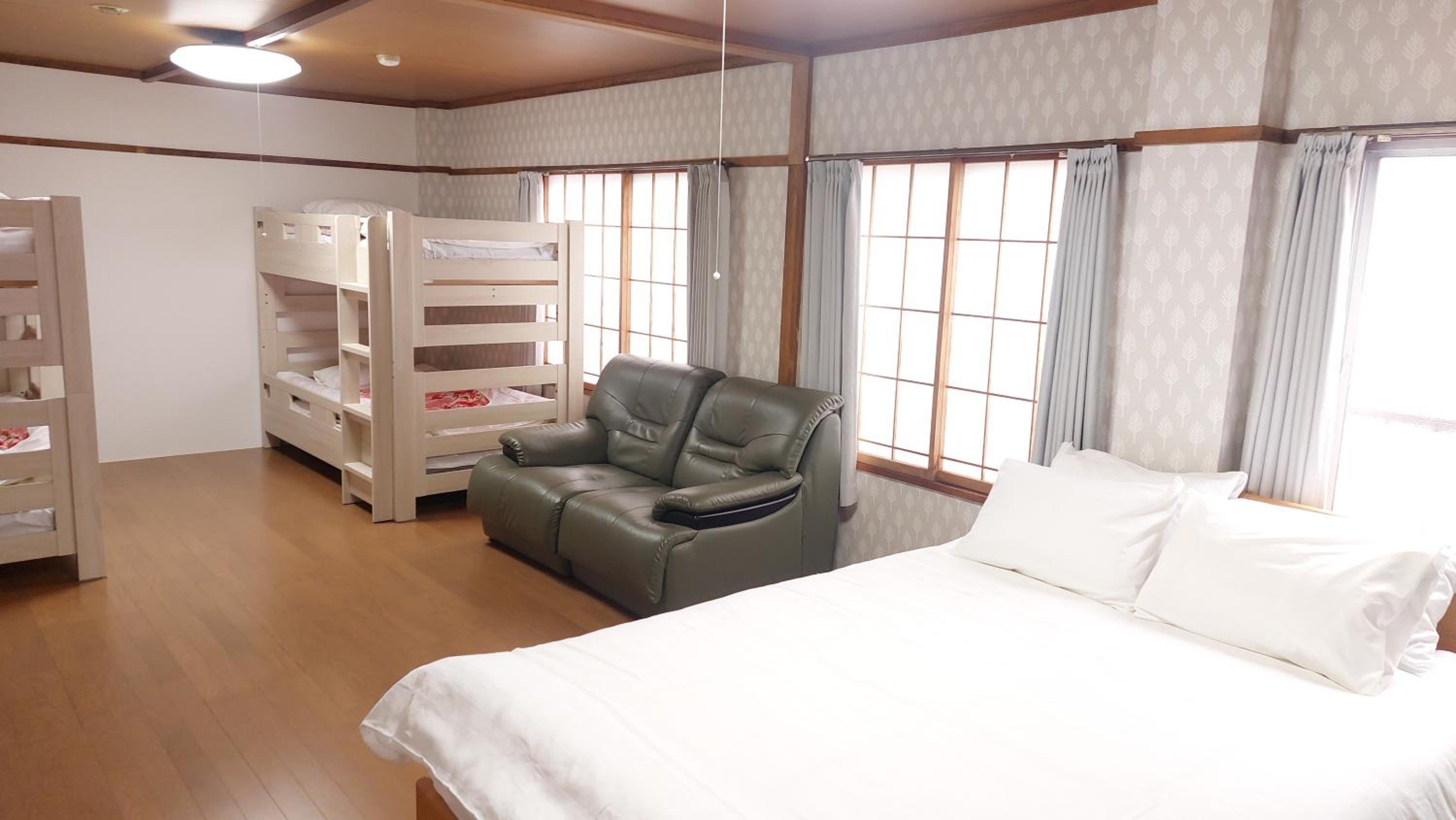 White Lodge Fukujuso