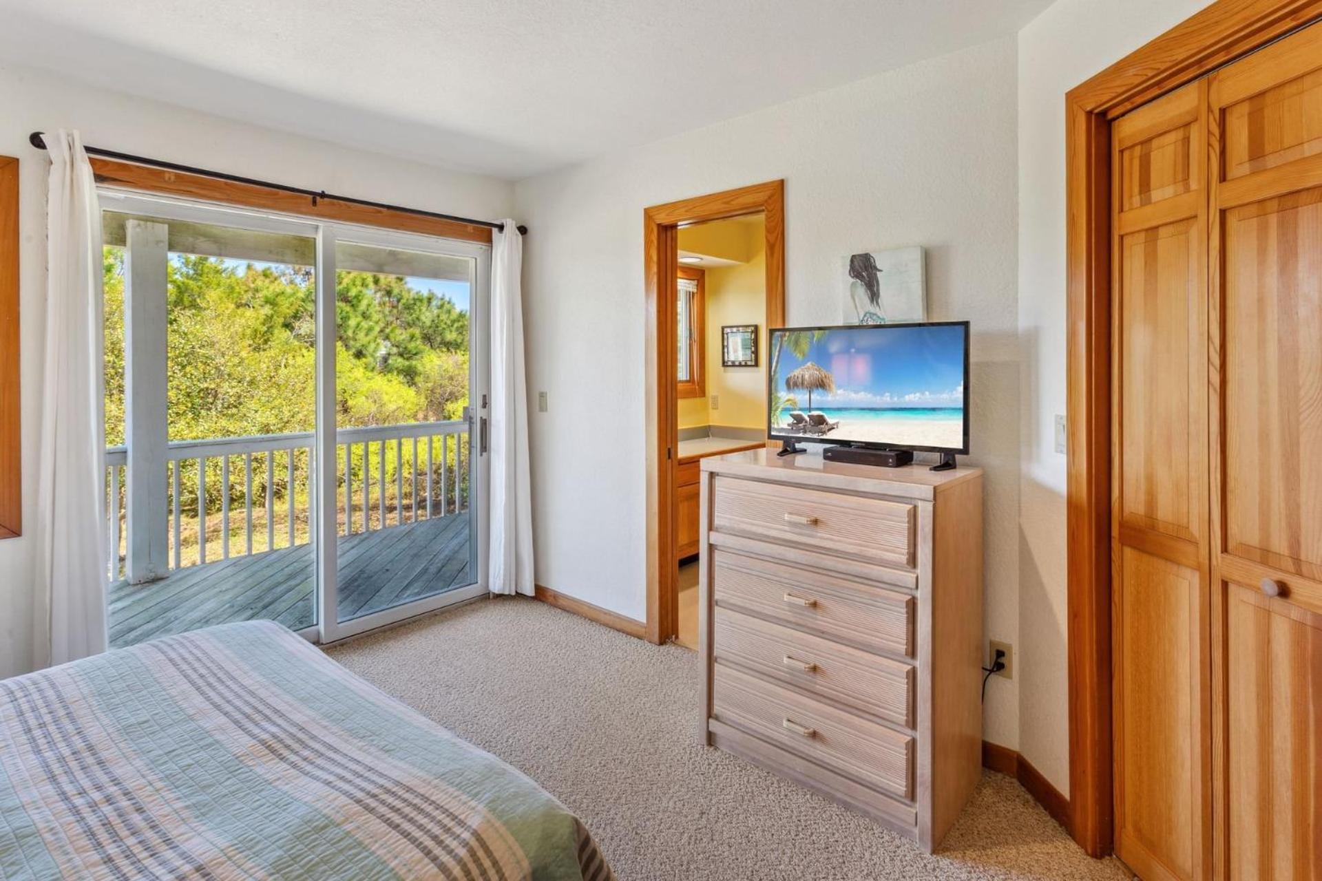 1300 Shore Pleasure Ocean View - Property Image 54