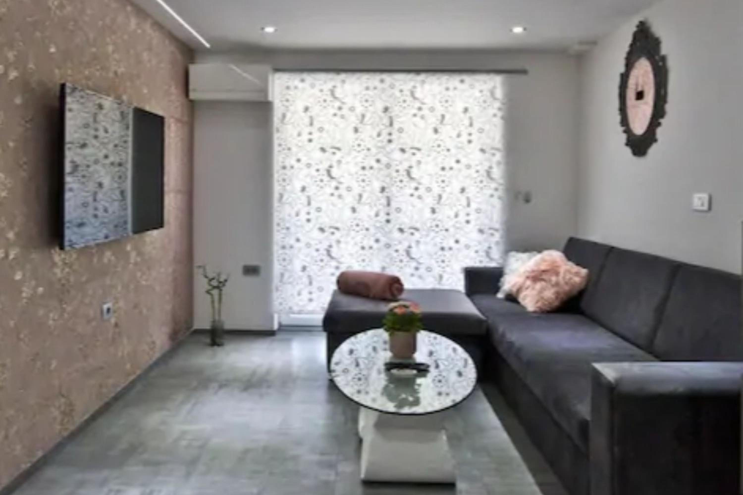 Casa Ma3x Apartments - Happy Rentals view 5