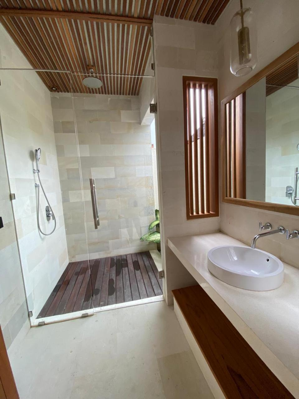 Ersanea Villas Seseh