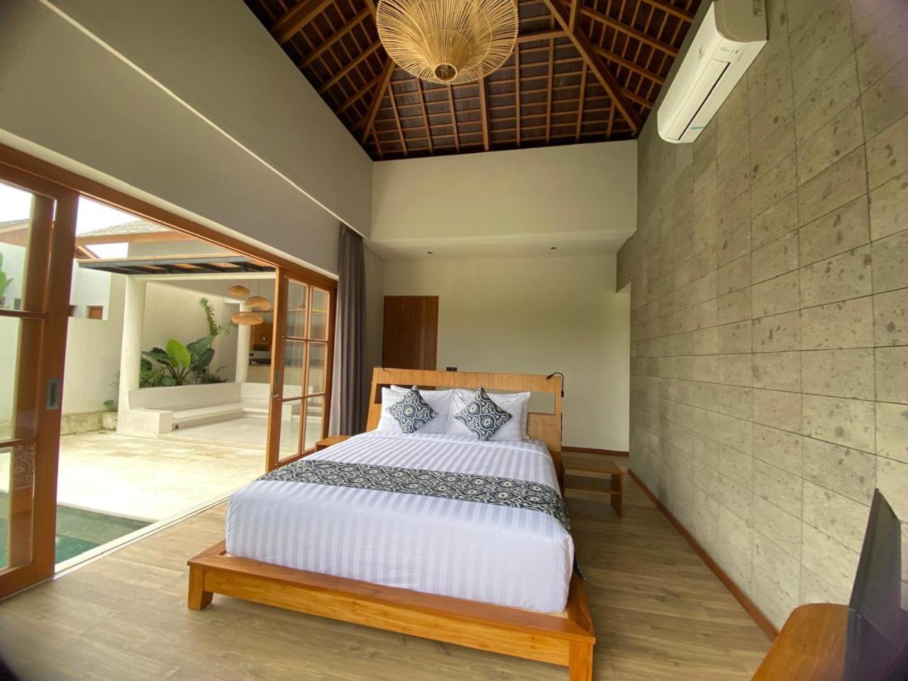 Ersanea Villas Seseh