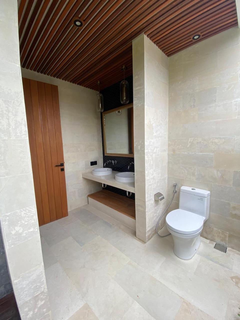 Ersanea Villas Seseh
