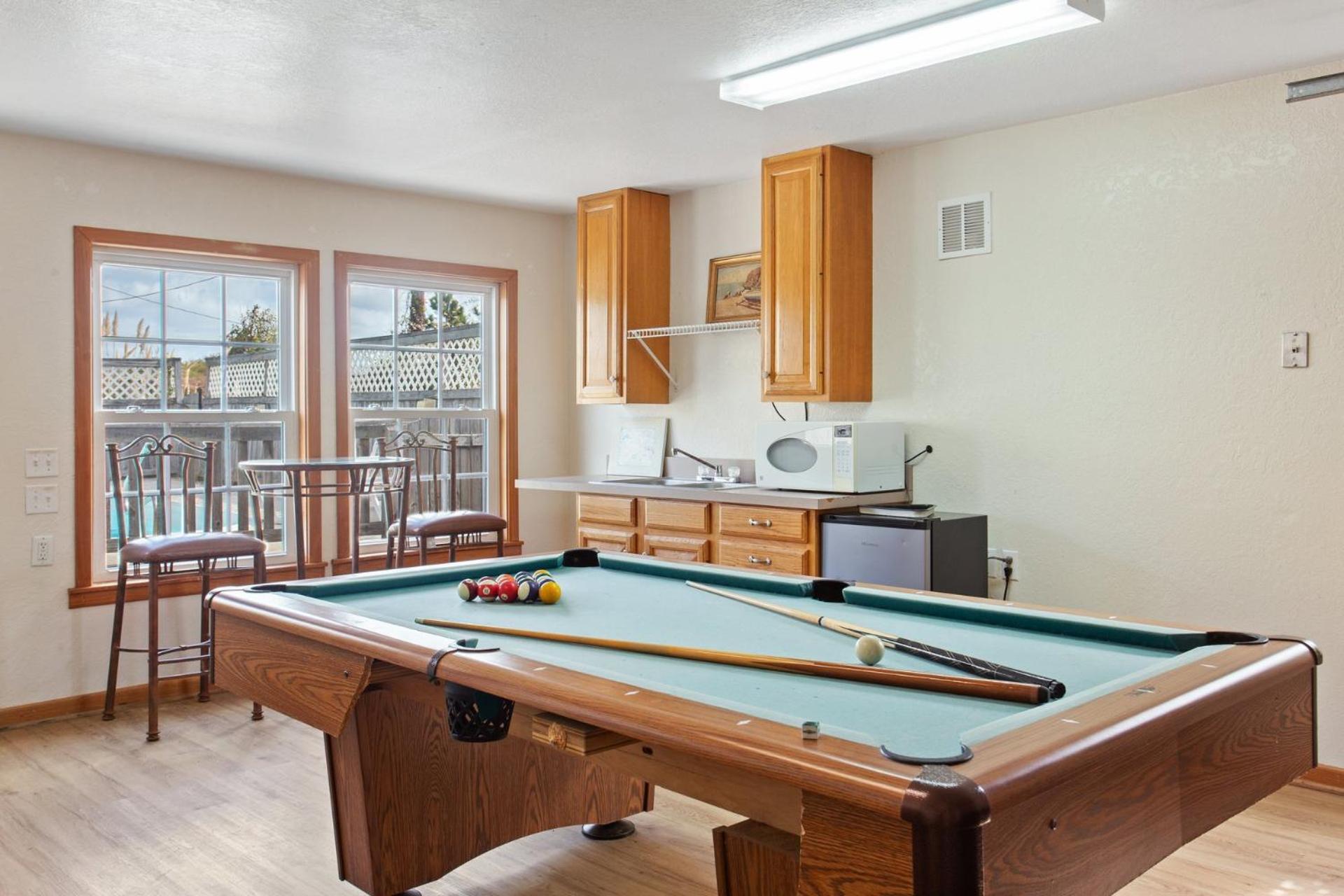 6175 - Longview Cottage view 5