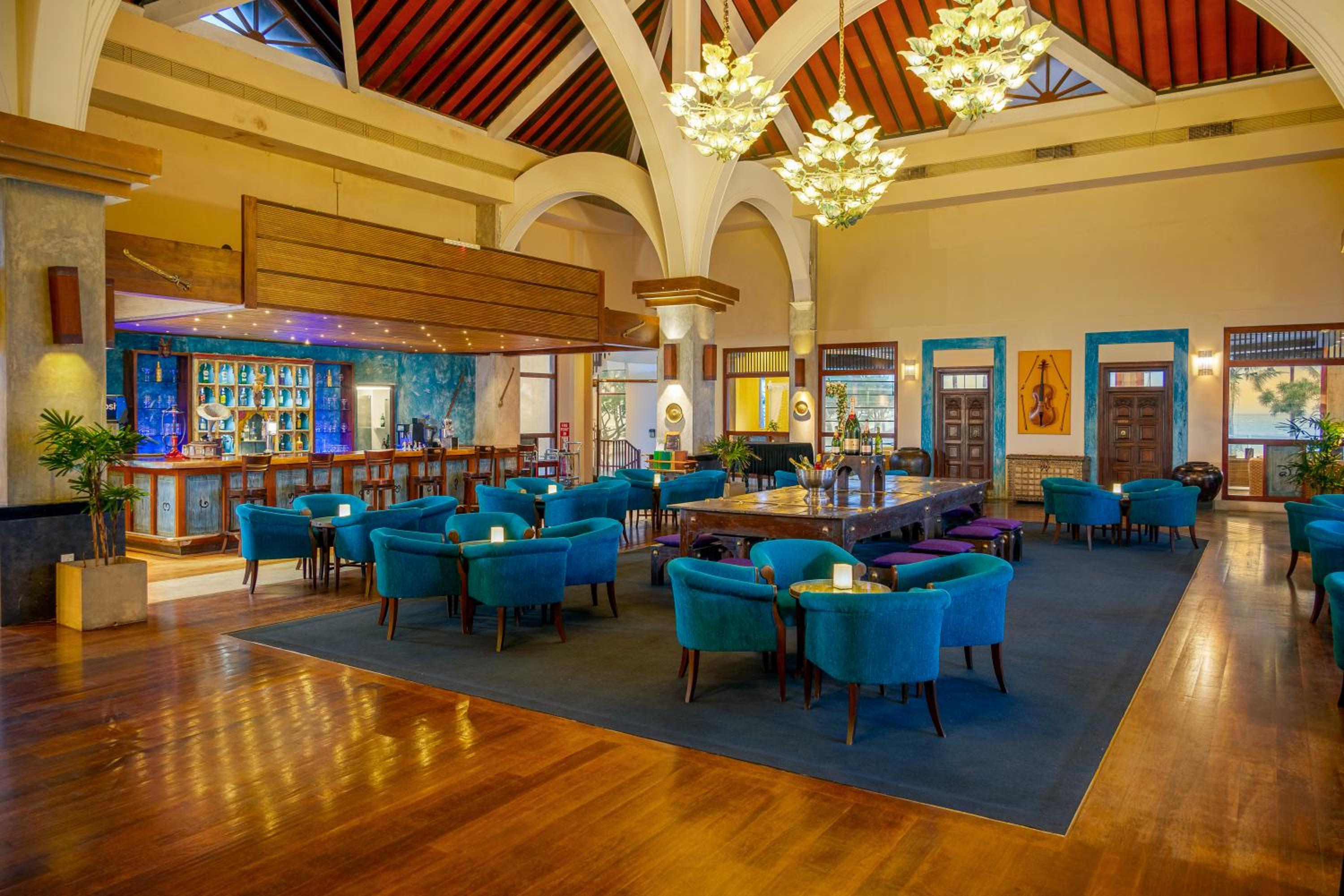 Royal Palms Beach Hotel