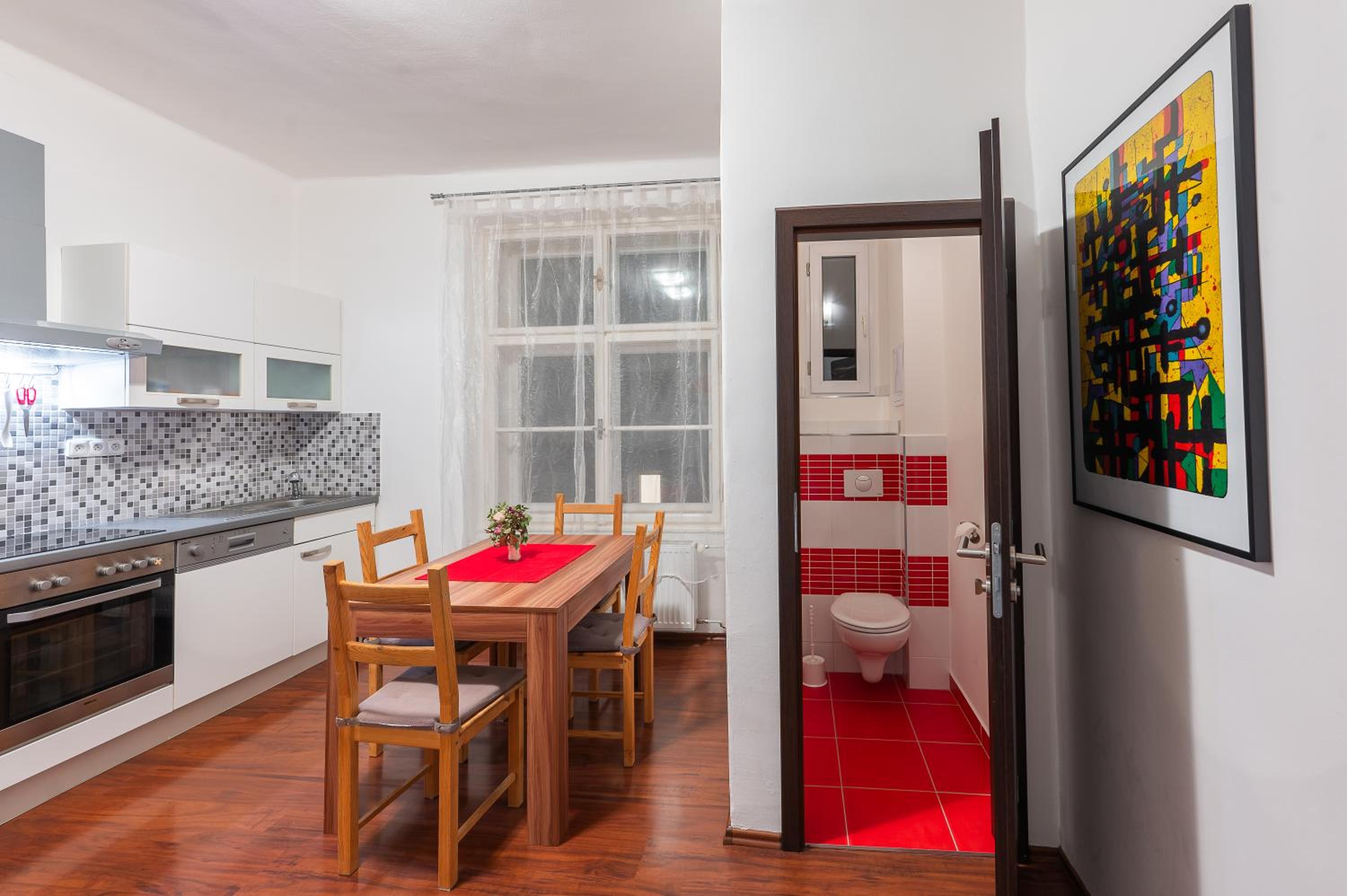 Emilie Apartment - K Lanovce str