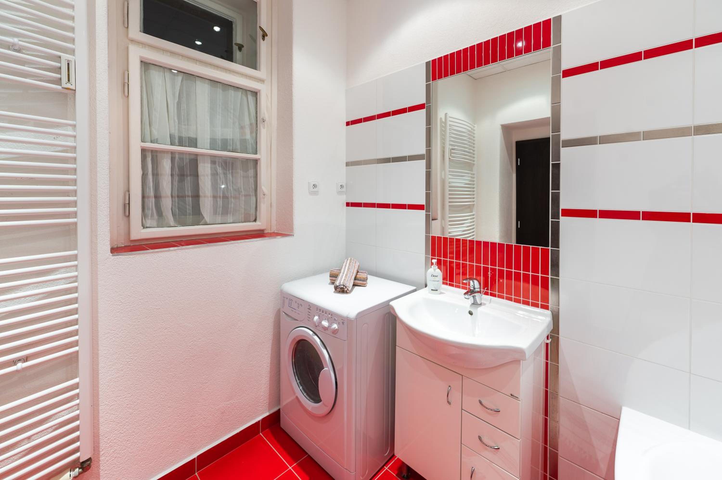 Emilie Apartment - K Lanovce str