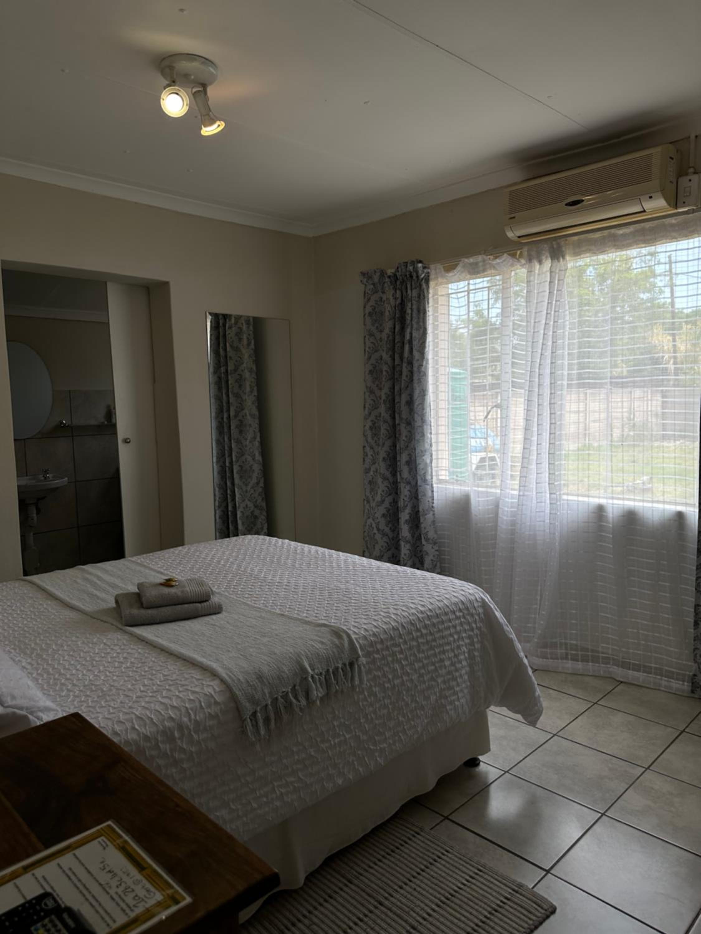 Guesthouse 52 view 5