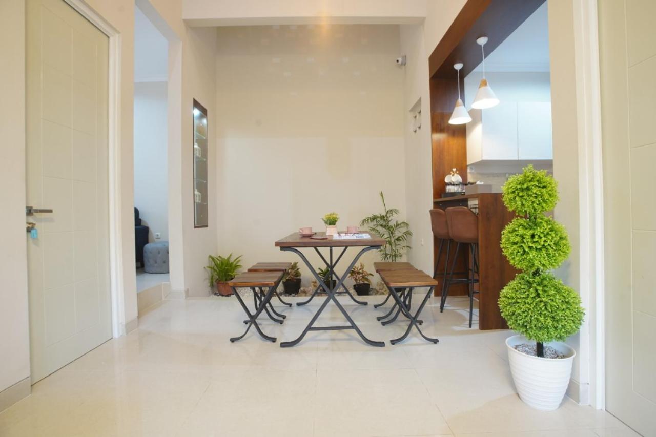 Griya Seturan Homestay Jogja