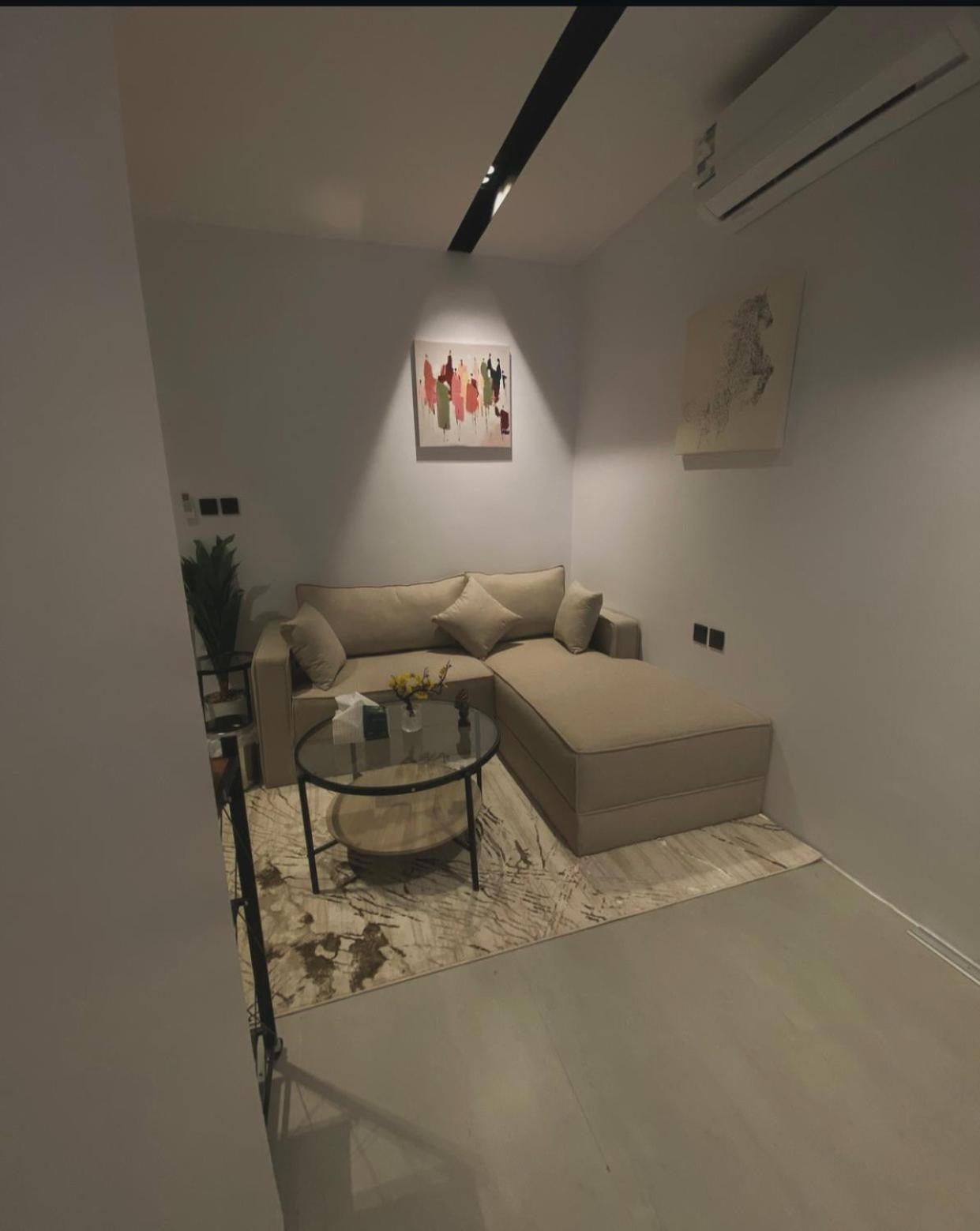 شقه غرفة نوم و صاله بالقرب من البولي فارد Rose residence
