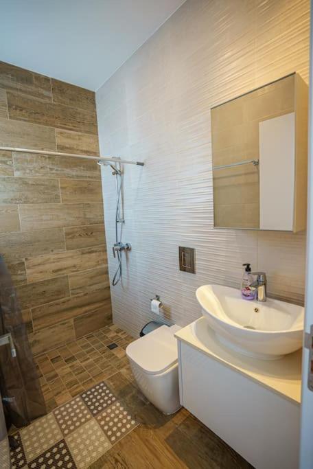Hubstay - The Royal Palace Lux Private Pool