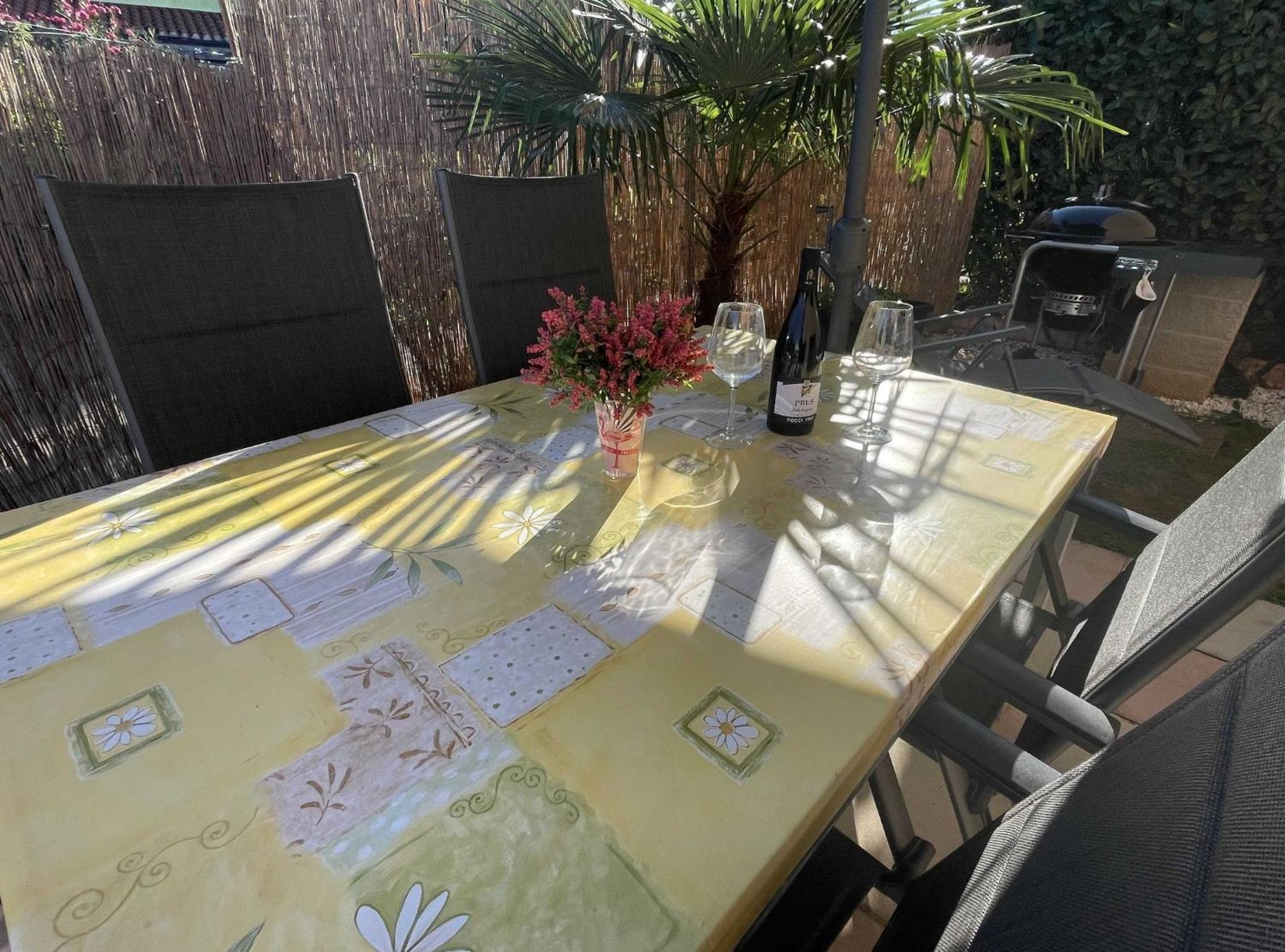 Classic and Modern Umag Apartment with Terrace and BBQ view 5